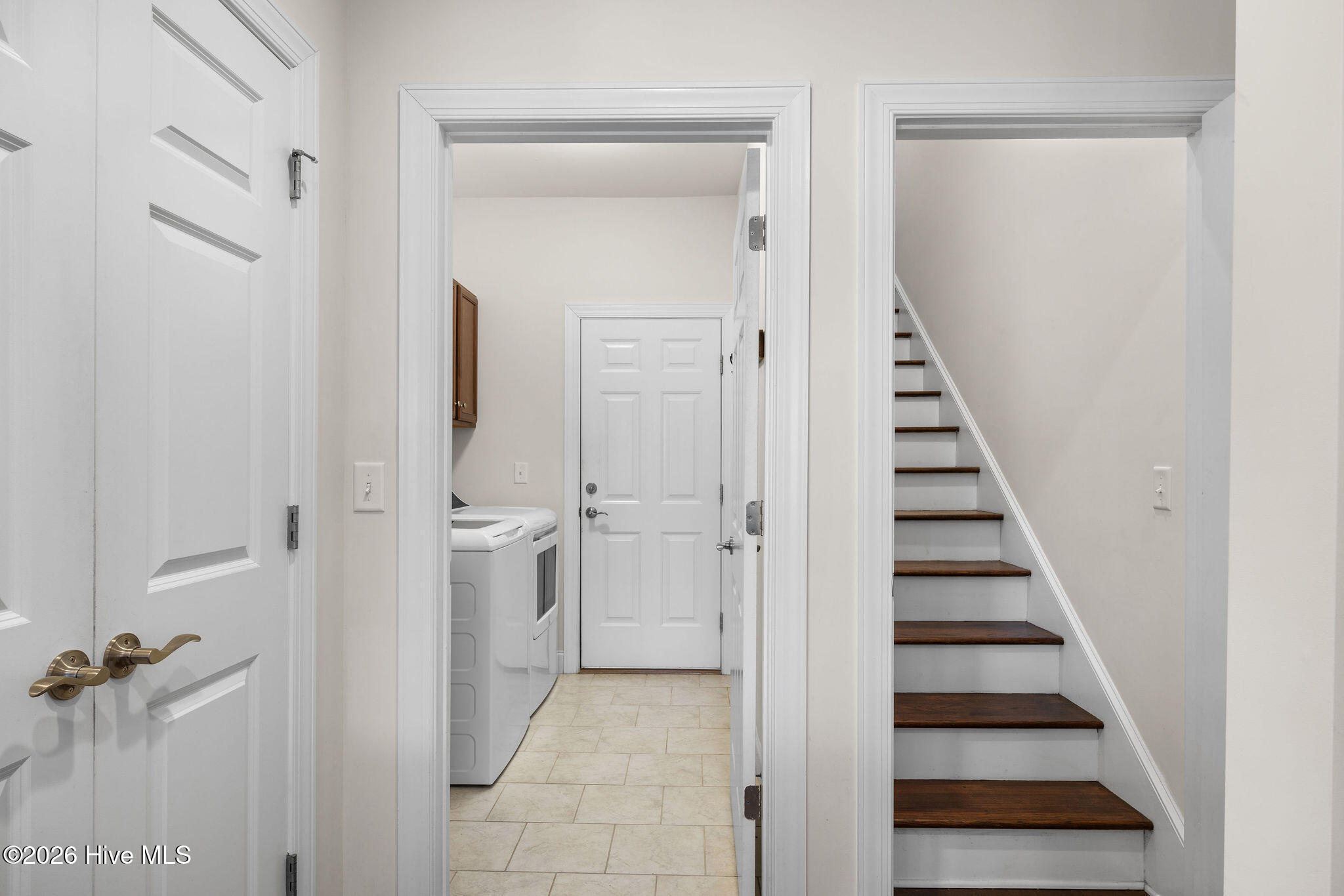 100564801 | Photo 26