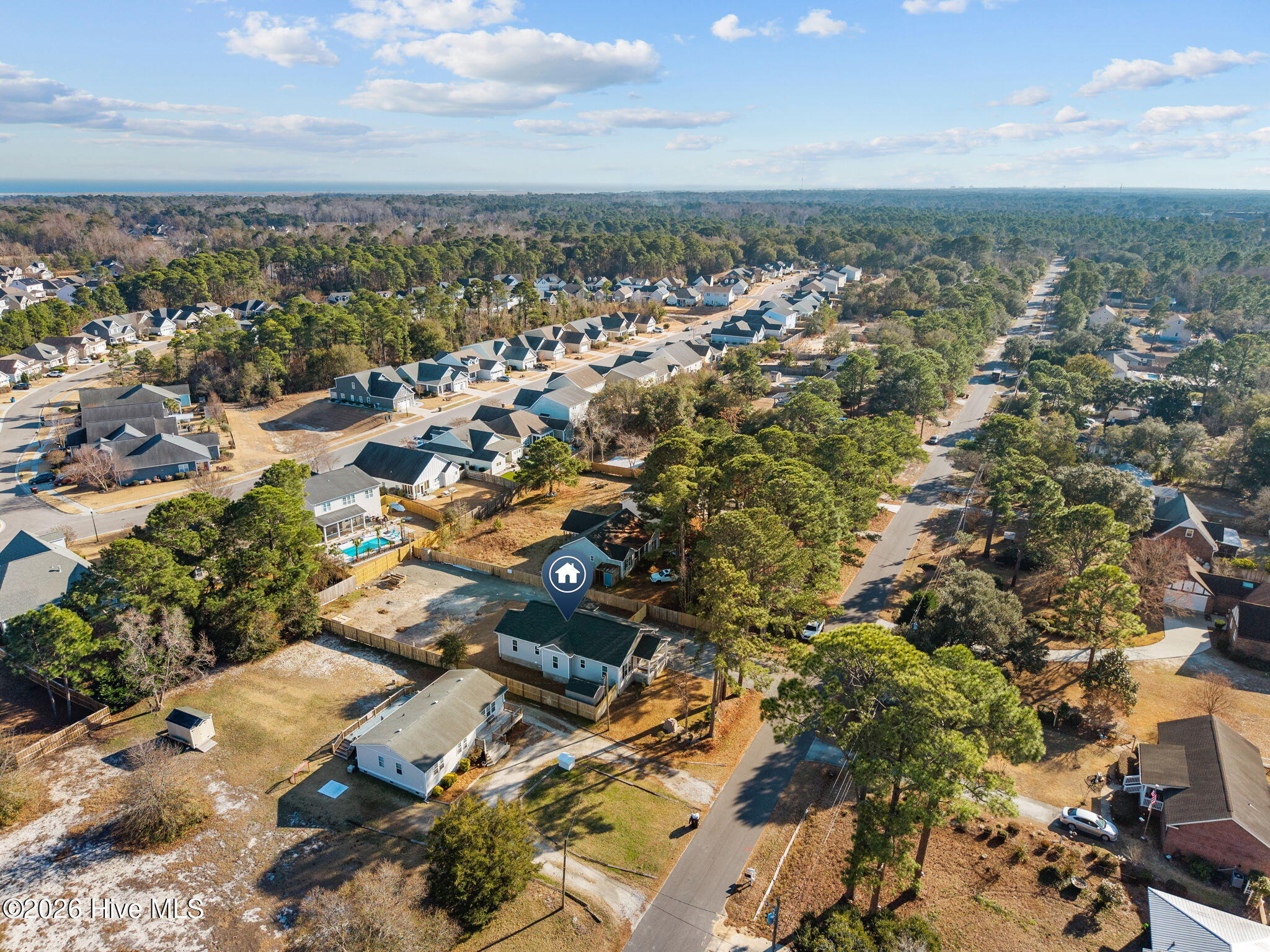 100548399 | Photo 53