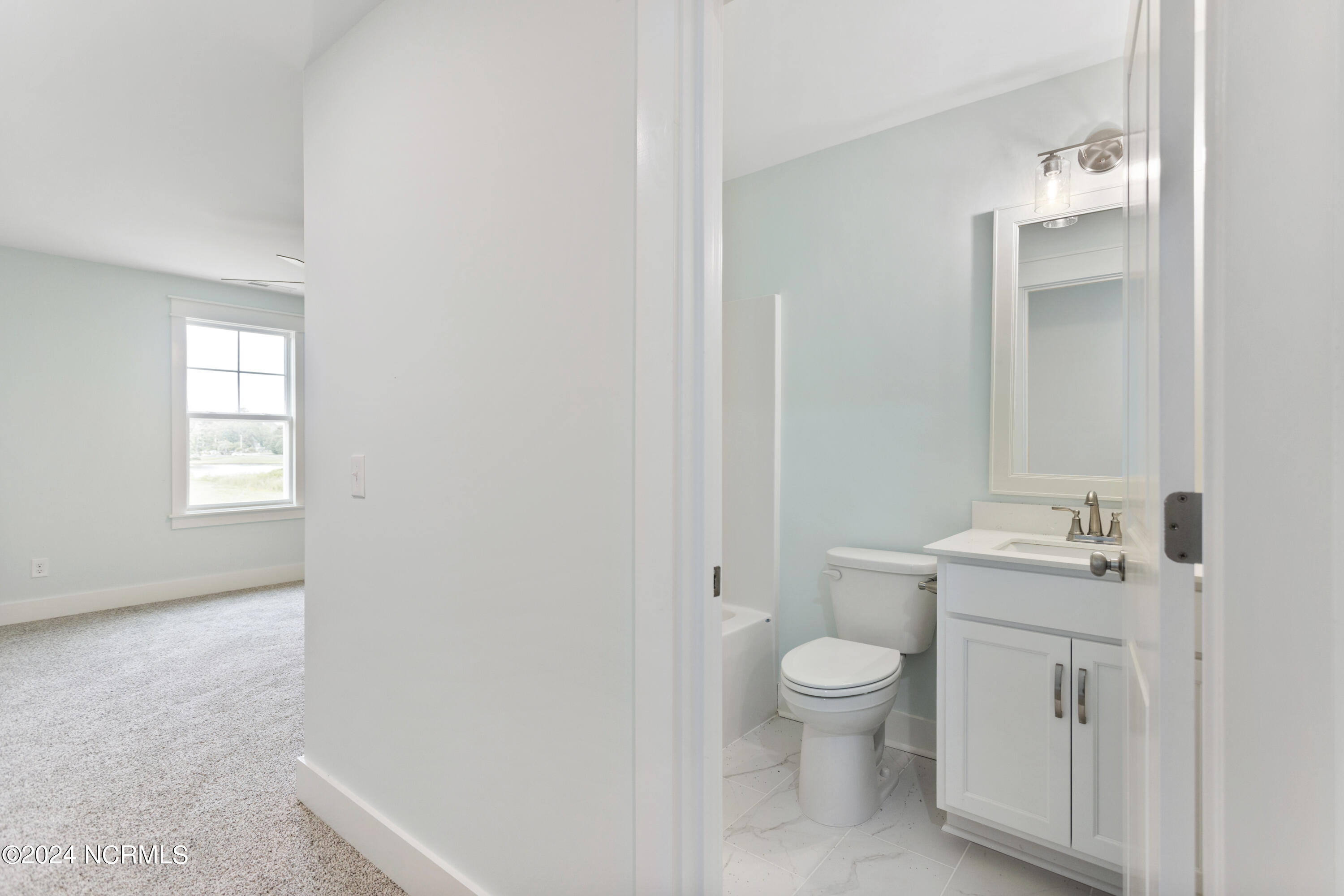 100543497 | Photo 36