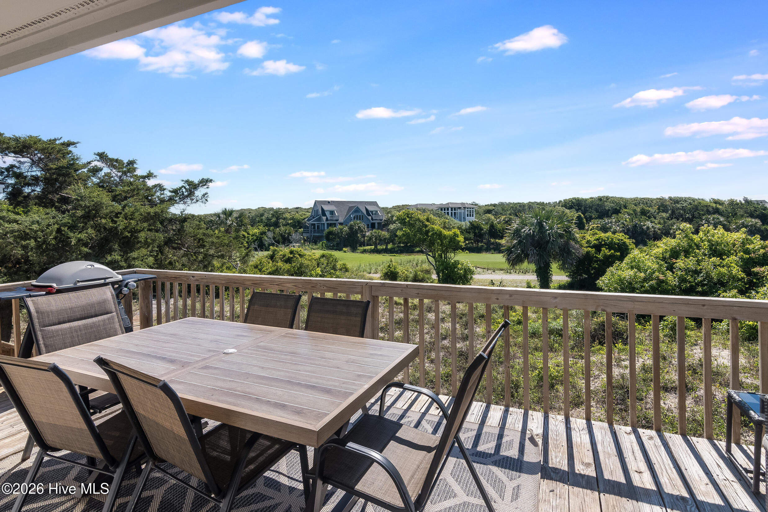 100557535 | Photo 41