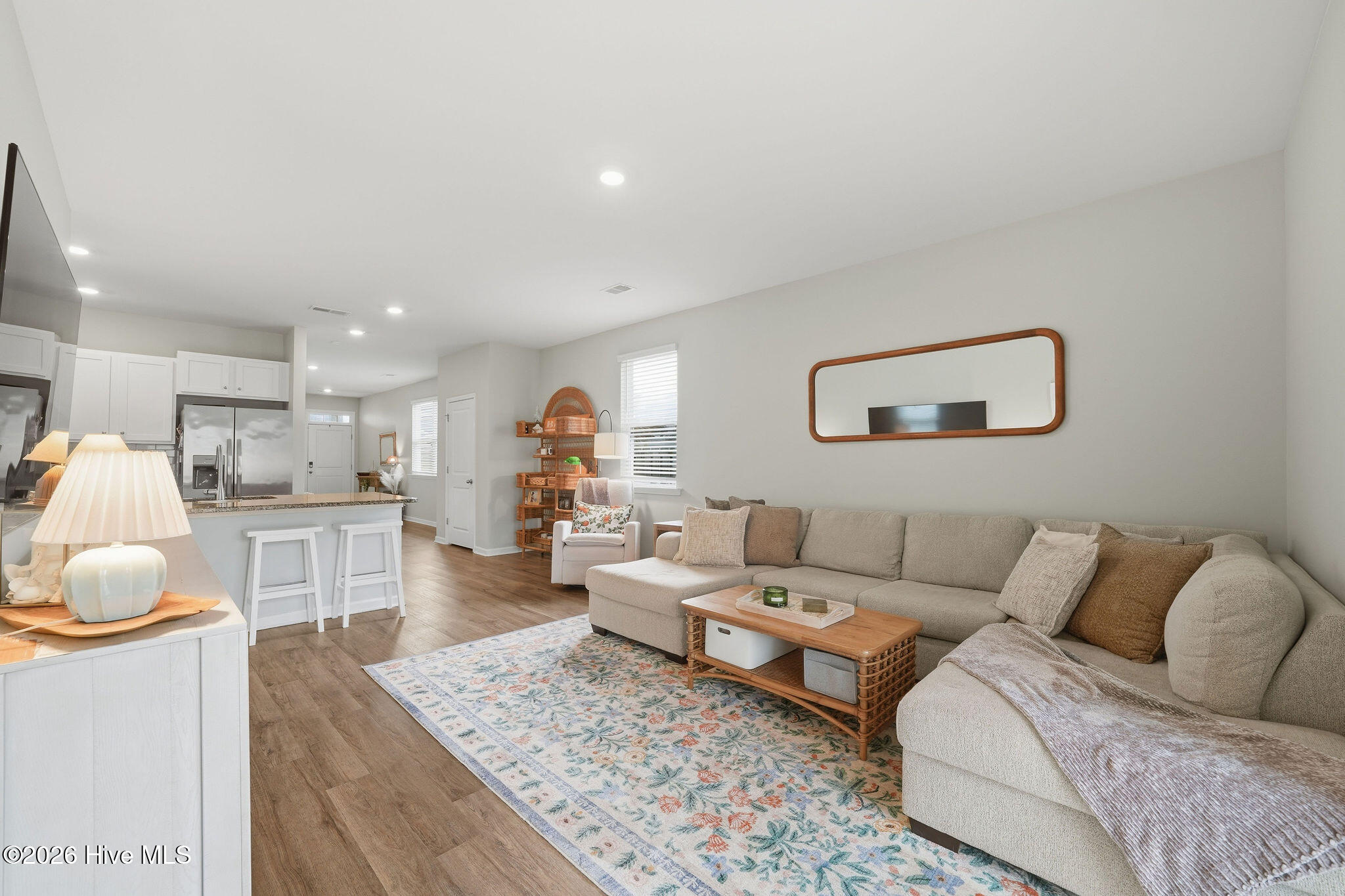 100560678 | Photo 20