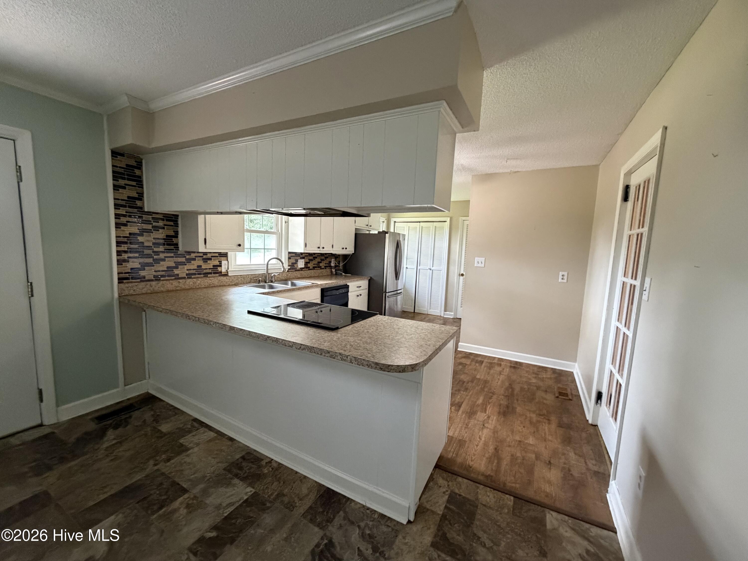3144 Wintergreen Road,Cove City