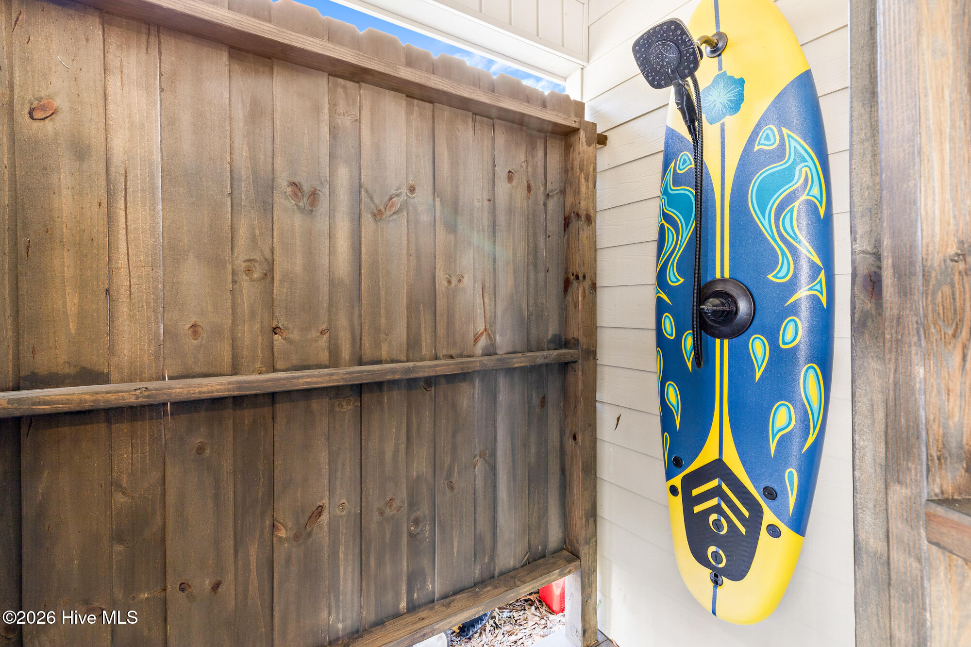 100554367 | Photo 60