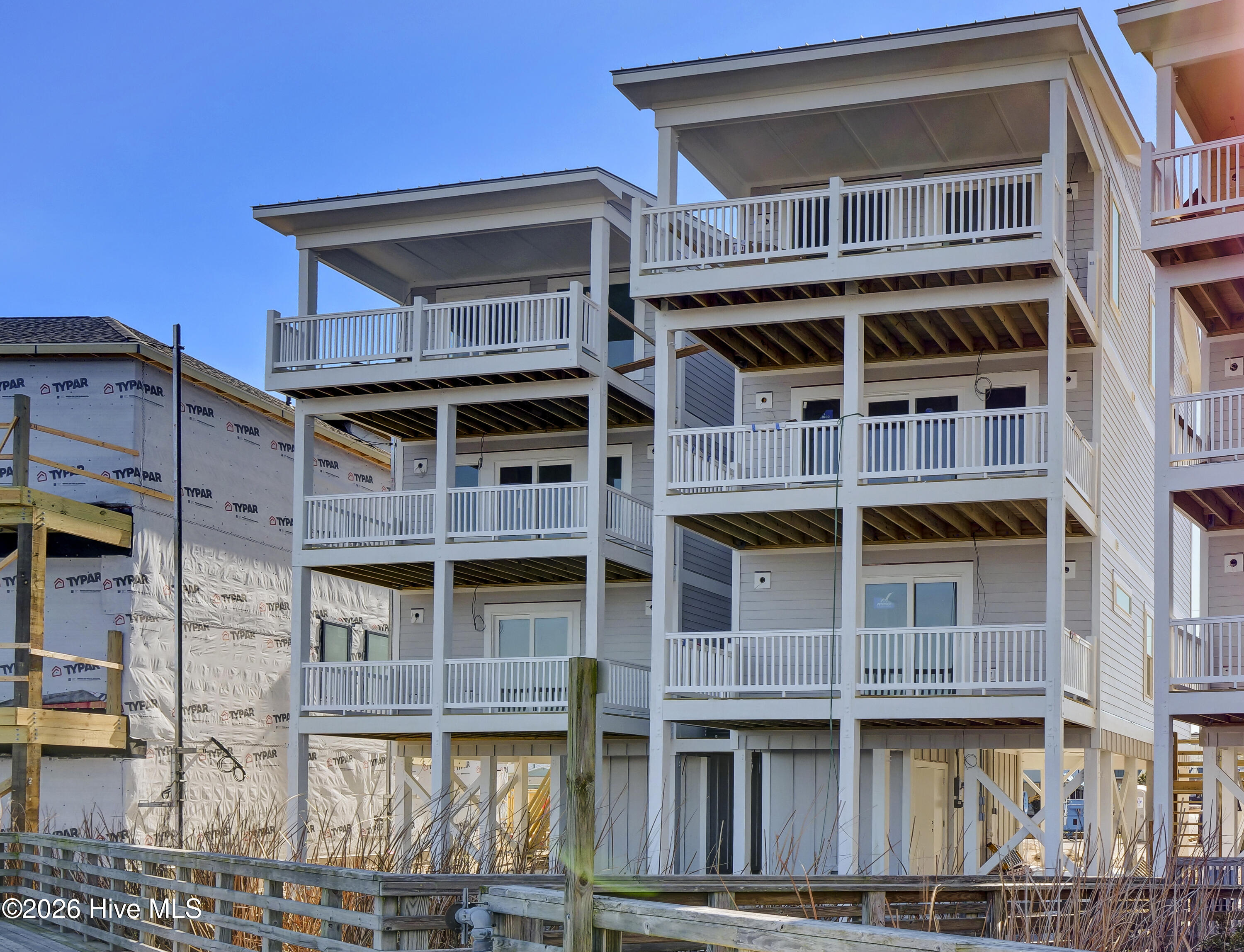 205 N New River Drive, Surf City, NC 28445 – photo 6: P3100020