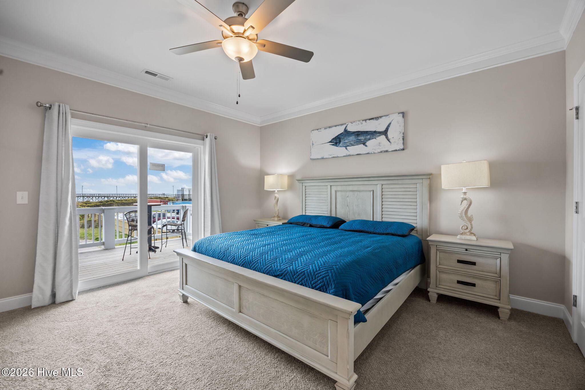 100565751 | Photo 42