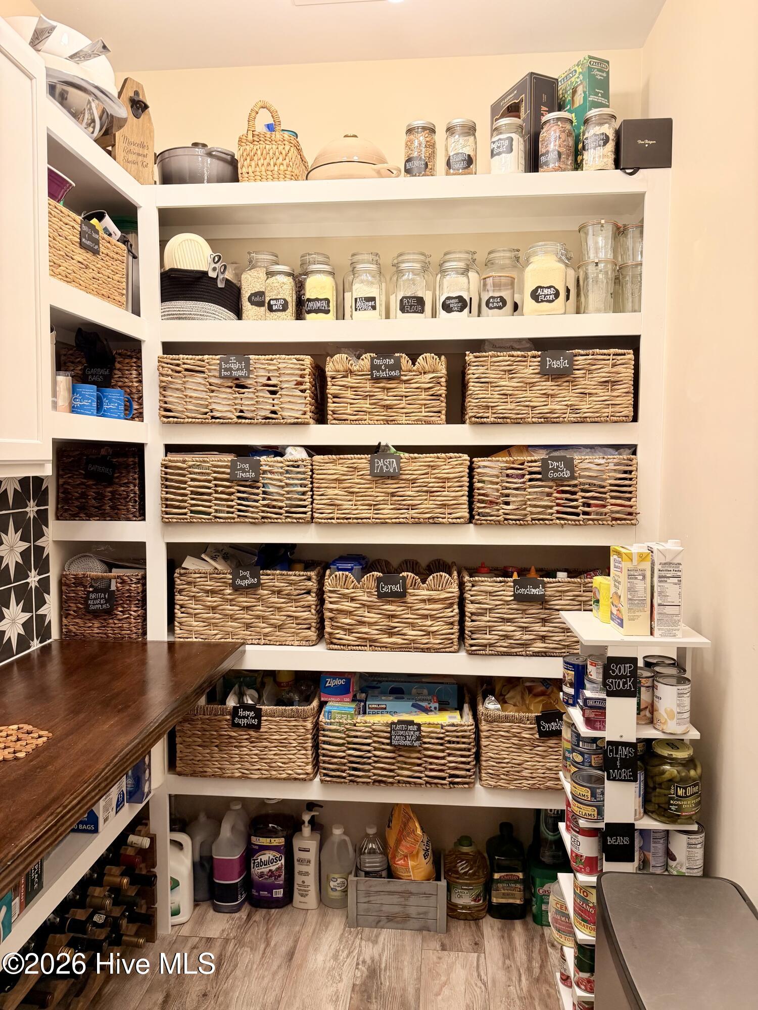 100552886 | Photo 22