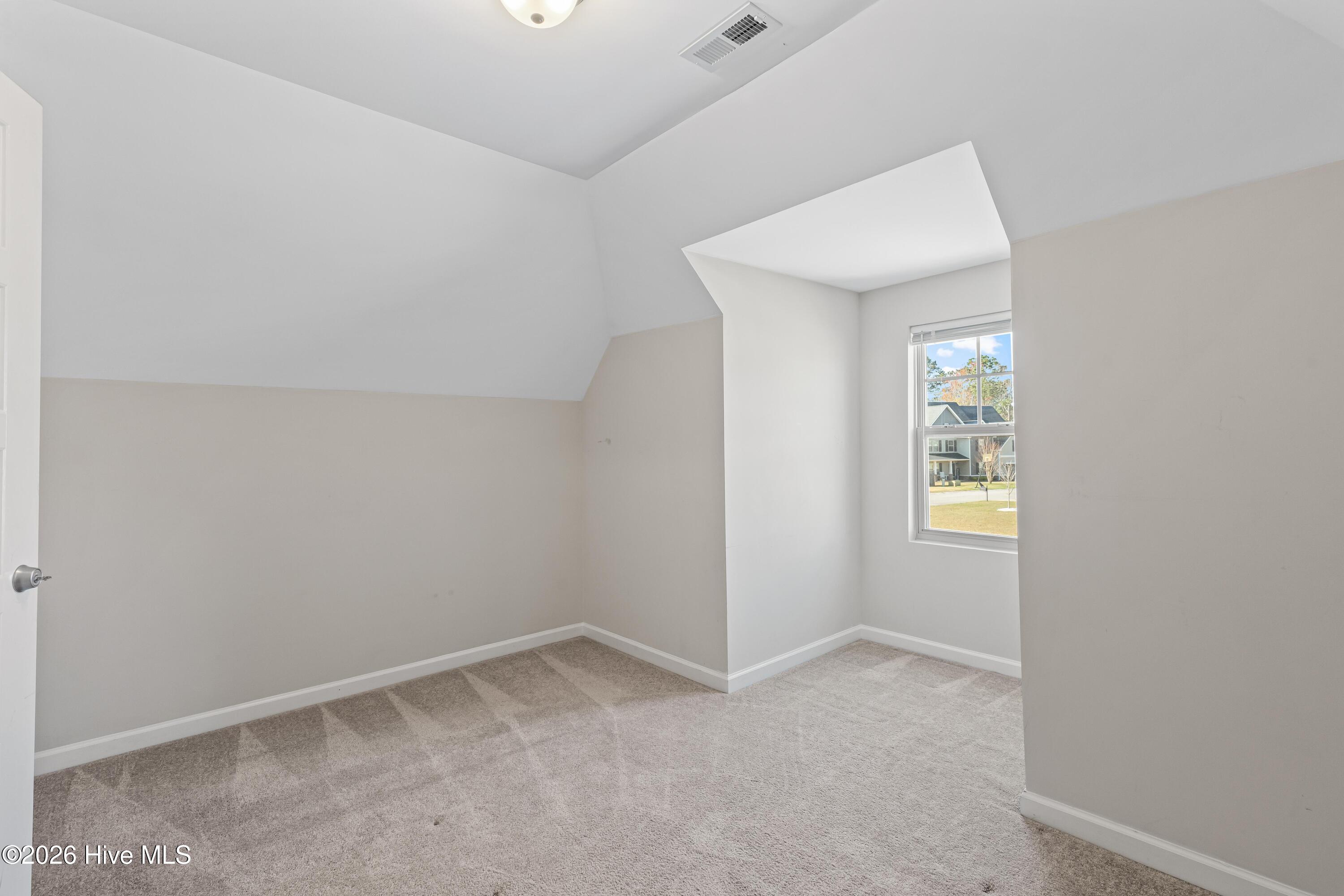 100559199 | Photo 41