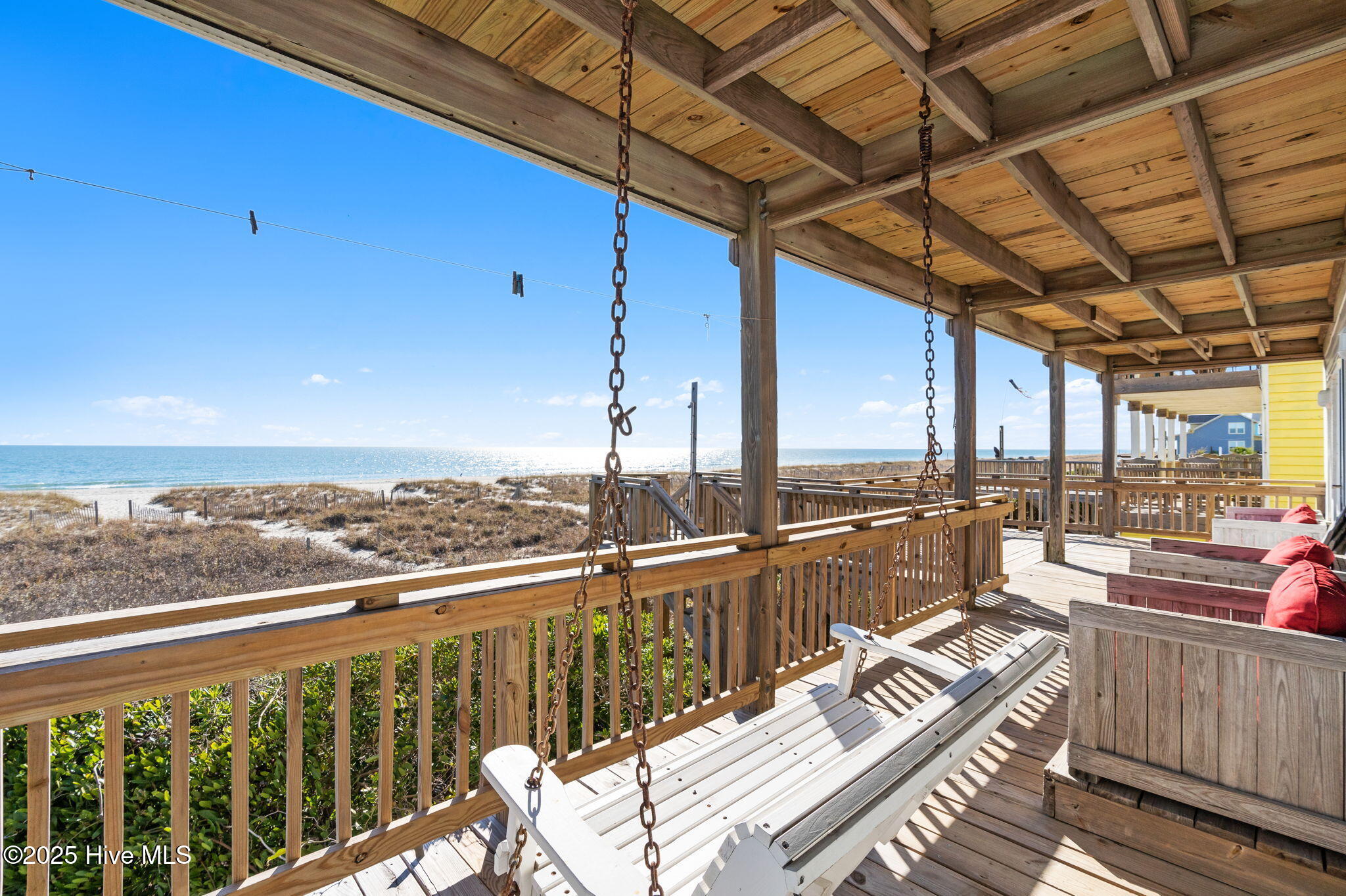 100540737 | Photo 39