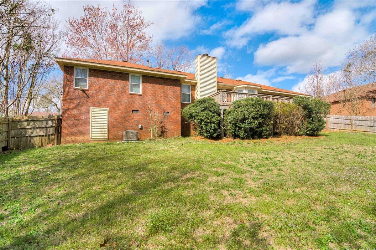 3901 Crest Drive