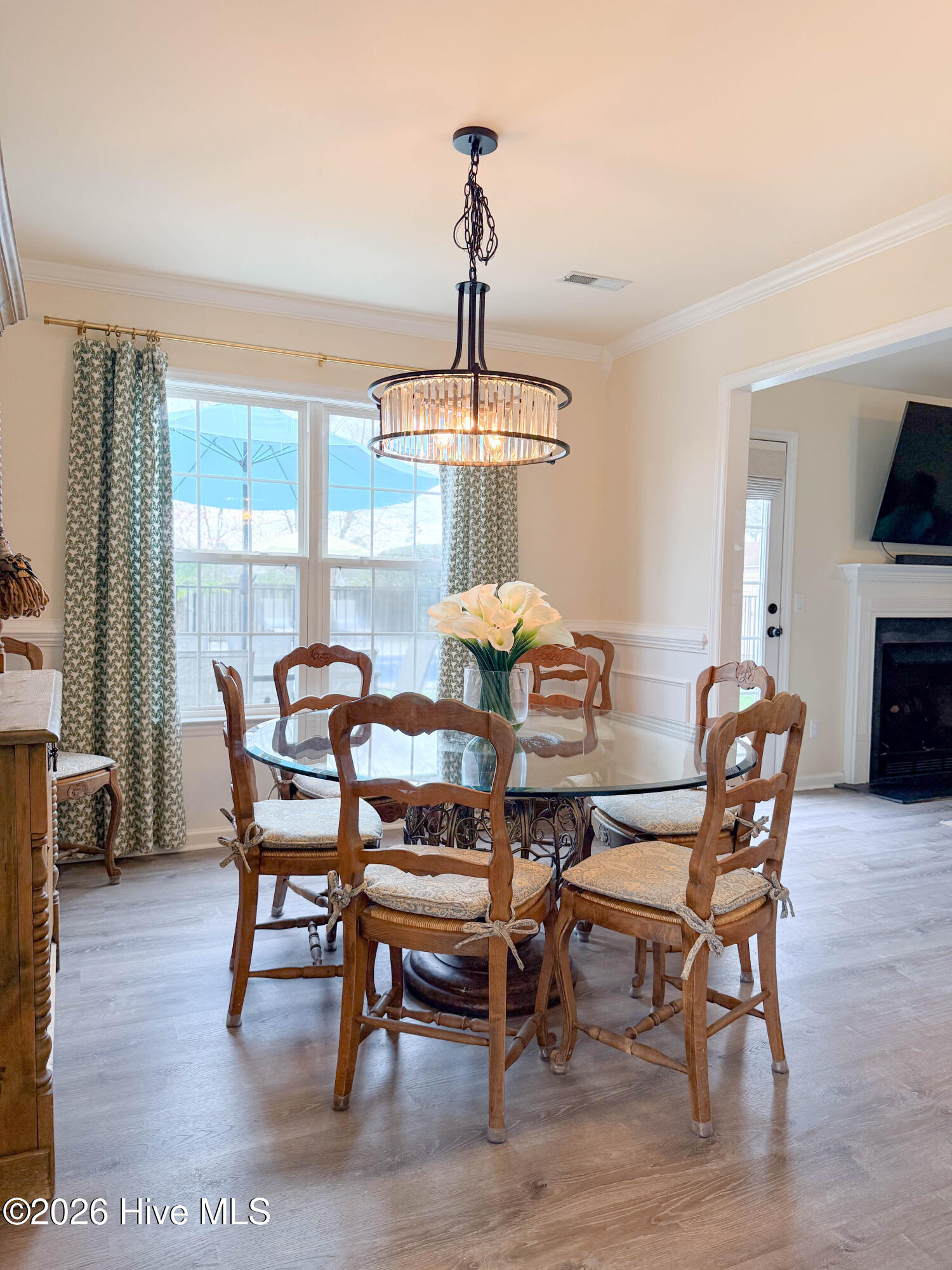 100559708 | Photo 37