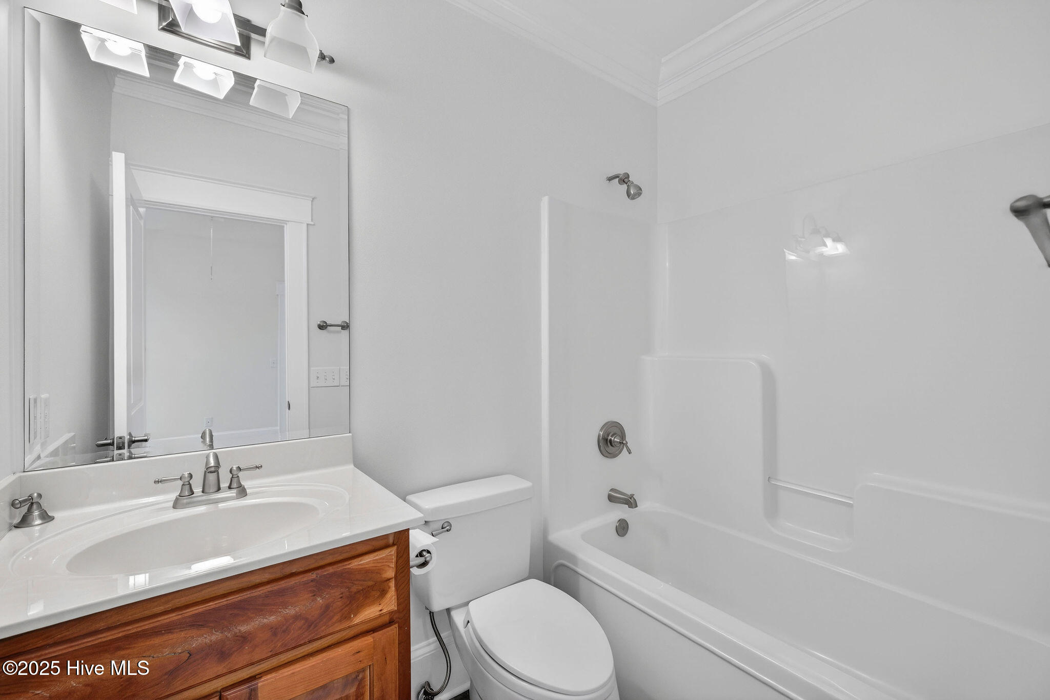 100545451 | Photo 34