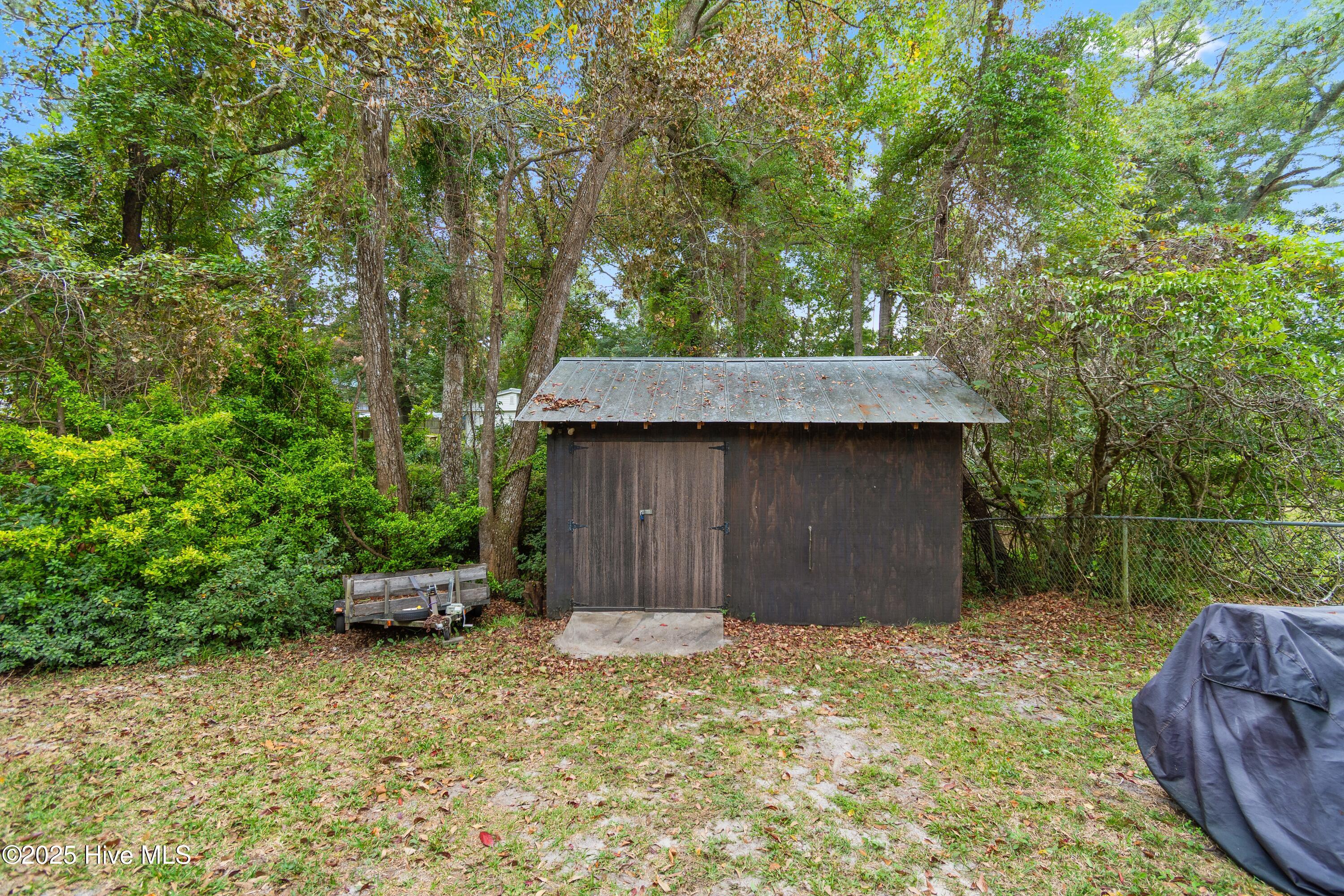 100565495 | Photo 26