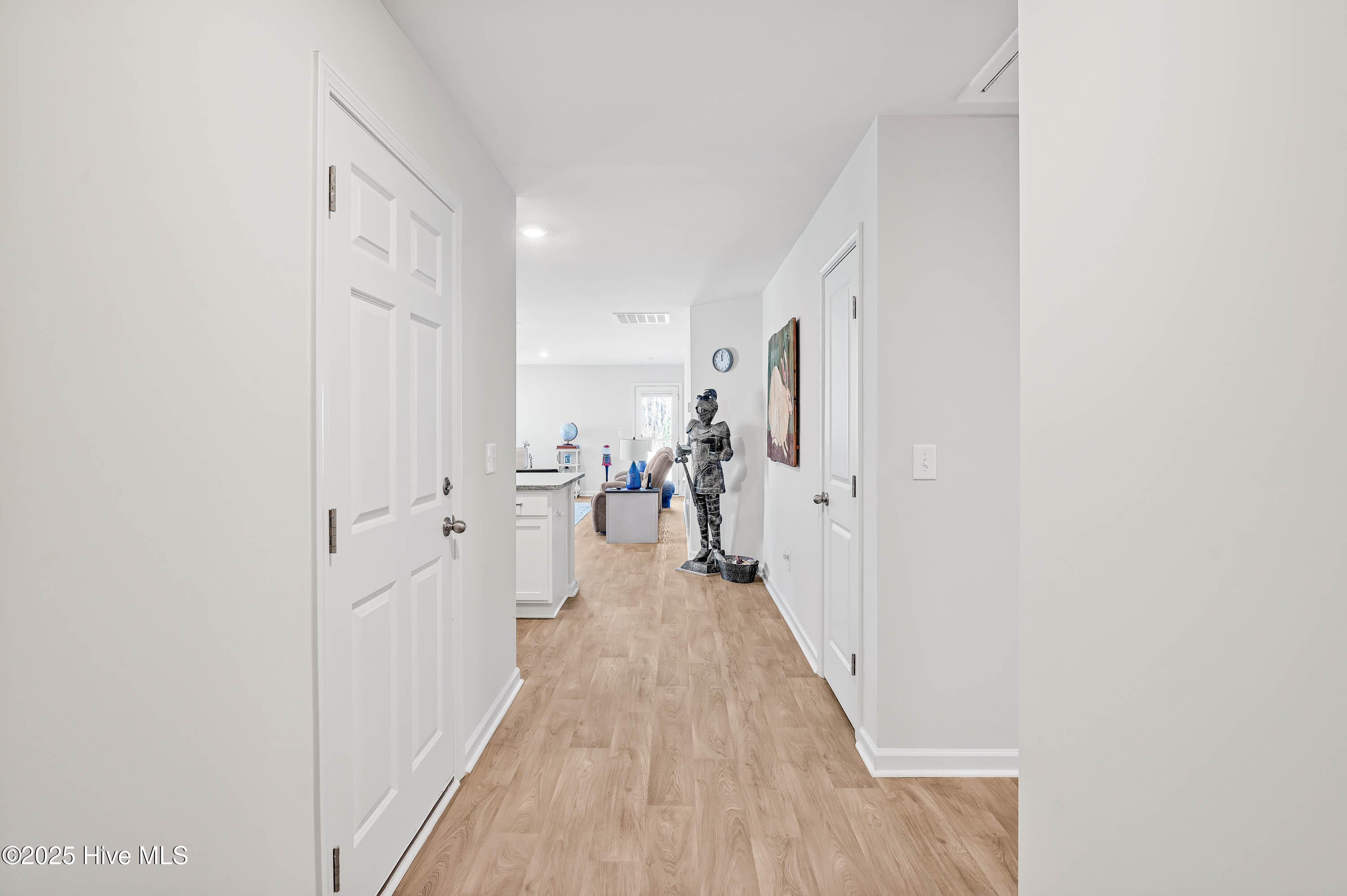 5295MeaganLaneNortheast-4