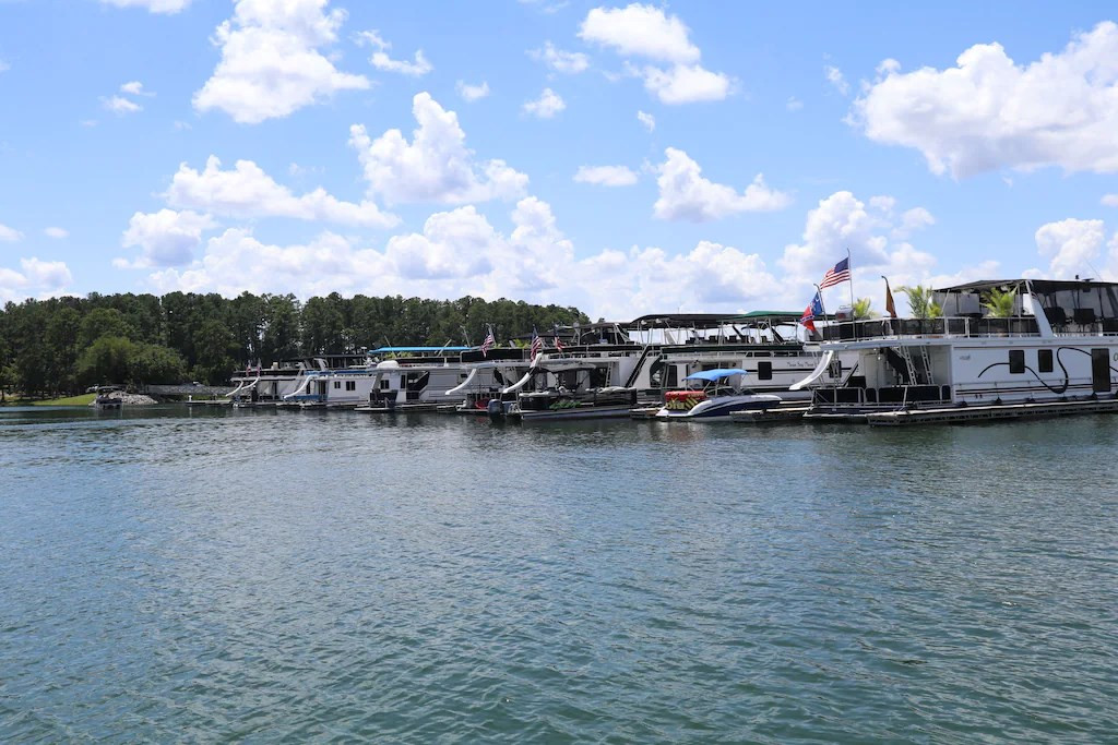 Undisclosed Address, Appling, GA, 30802