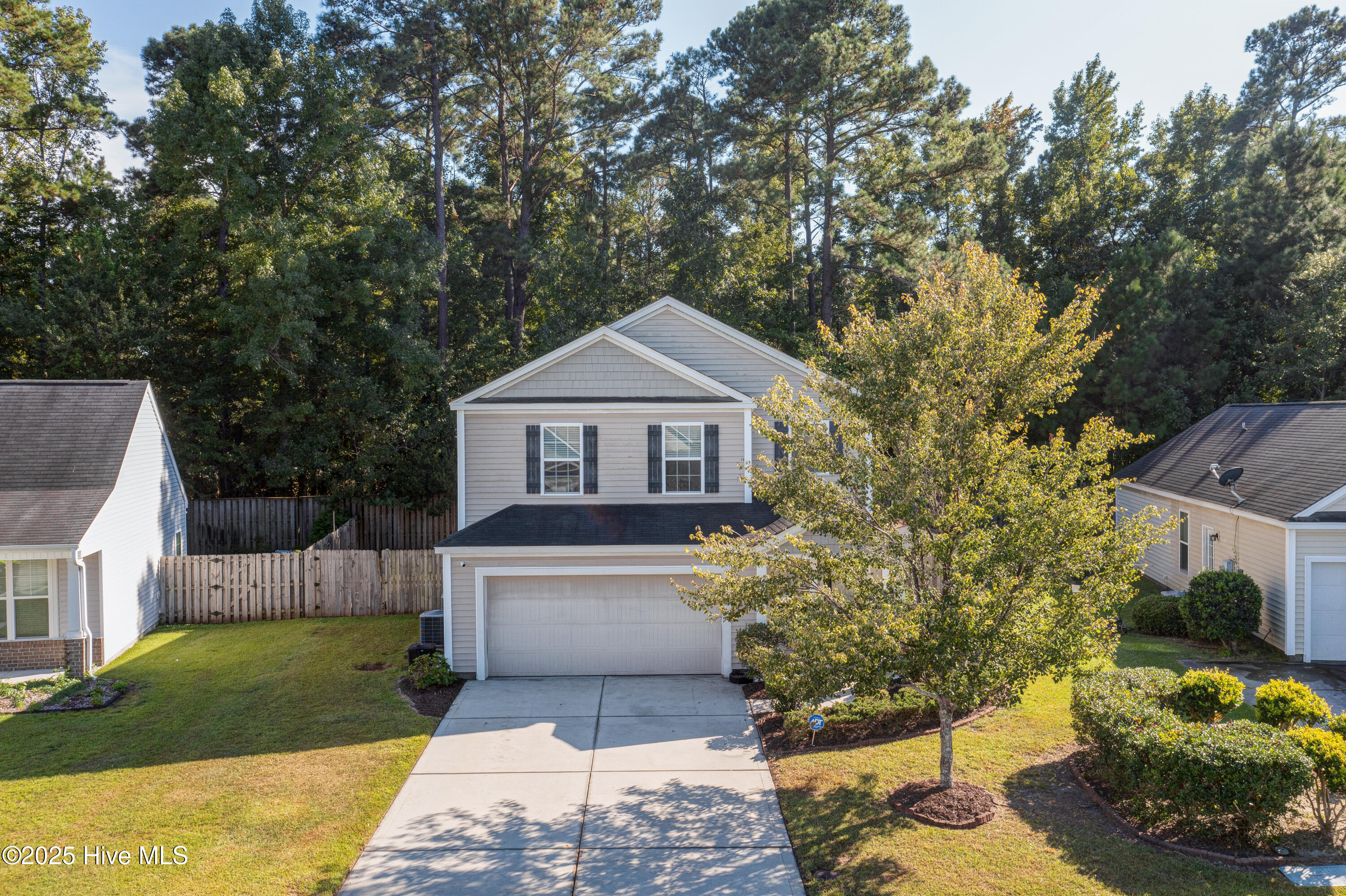 100530947 | Photo 39