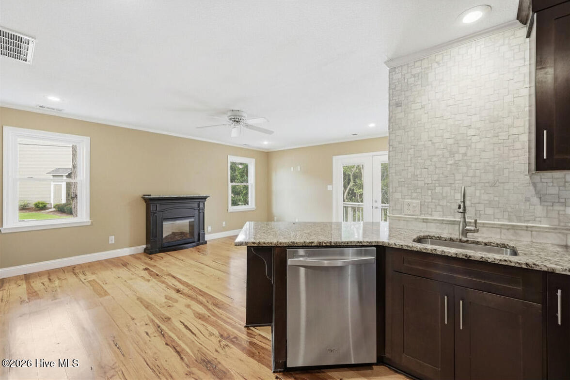 303 Midyette Street C14,Oriental