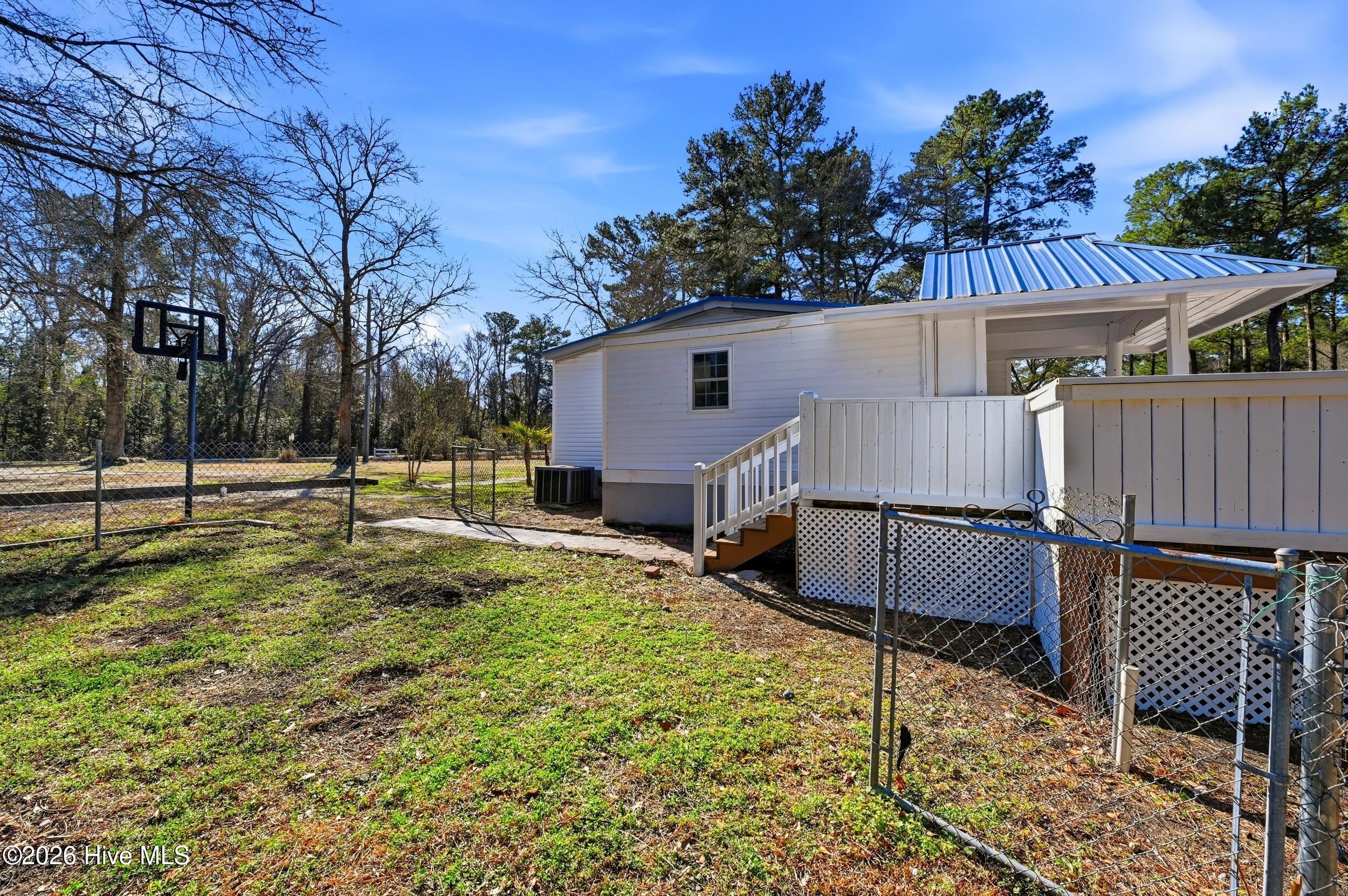 100556630 | Photo 27