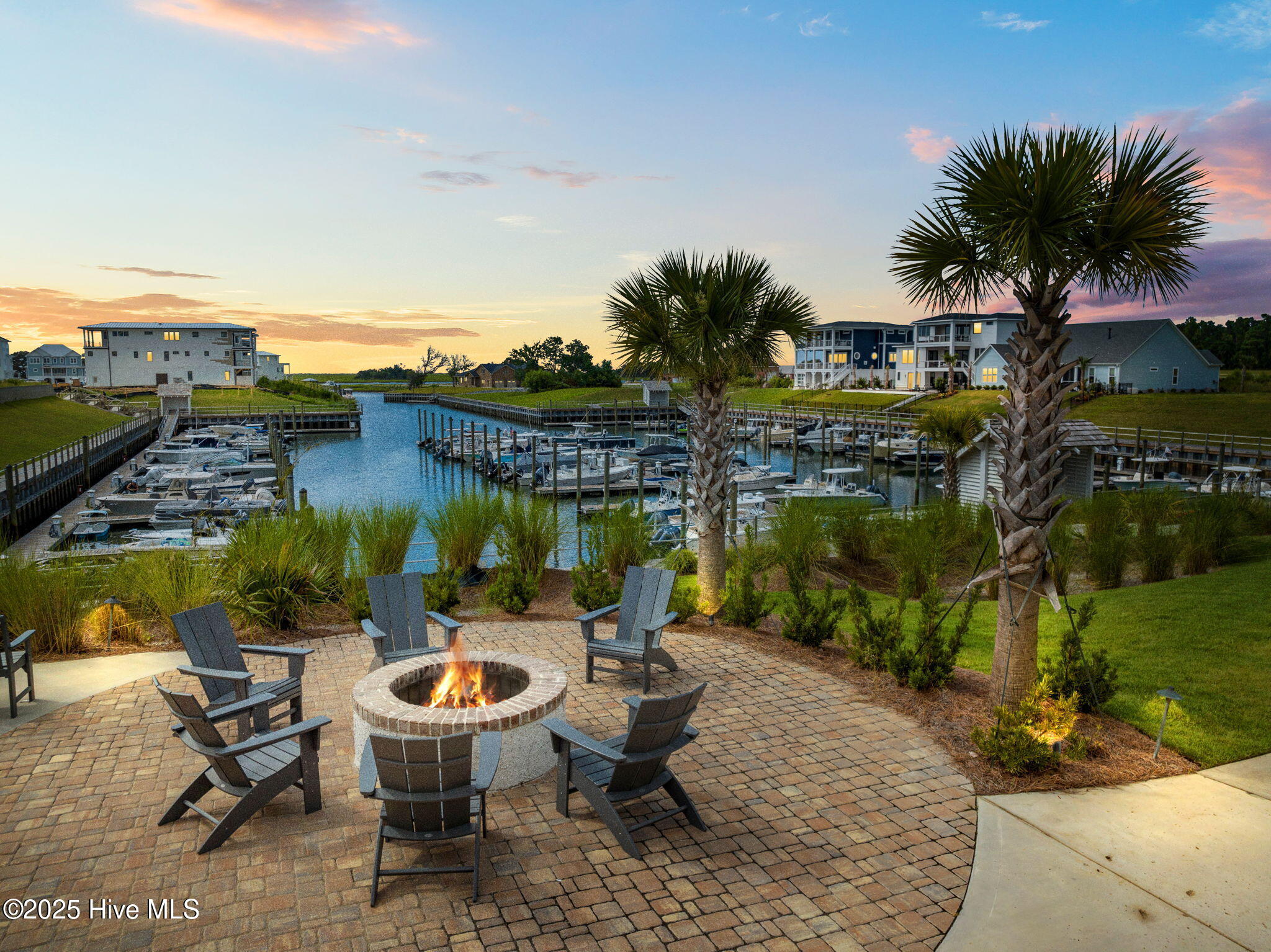 100536162 | Photo 91