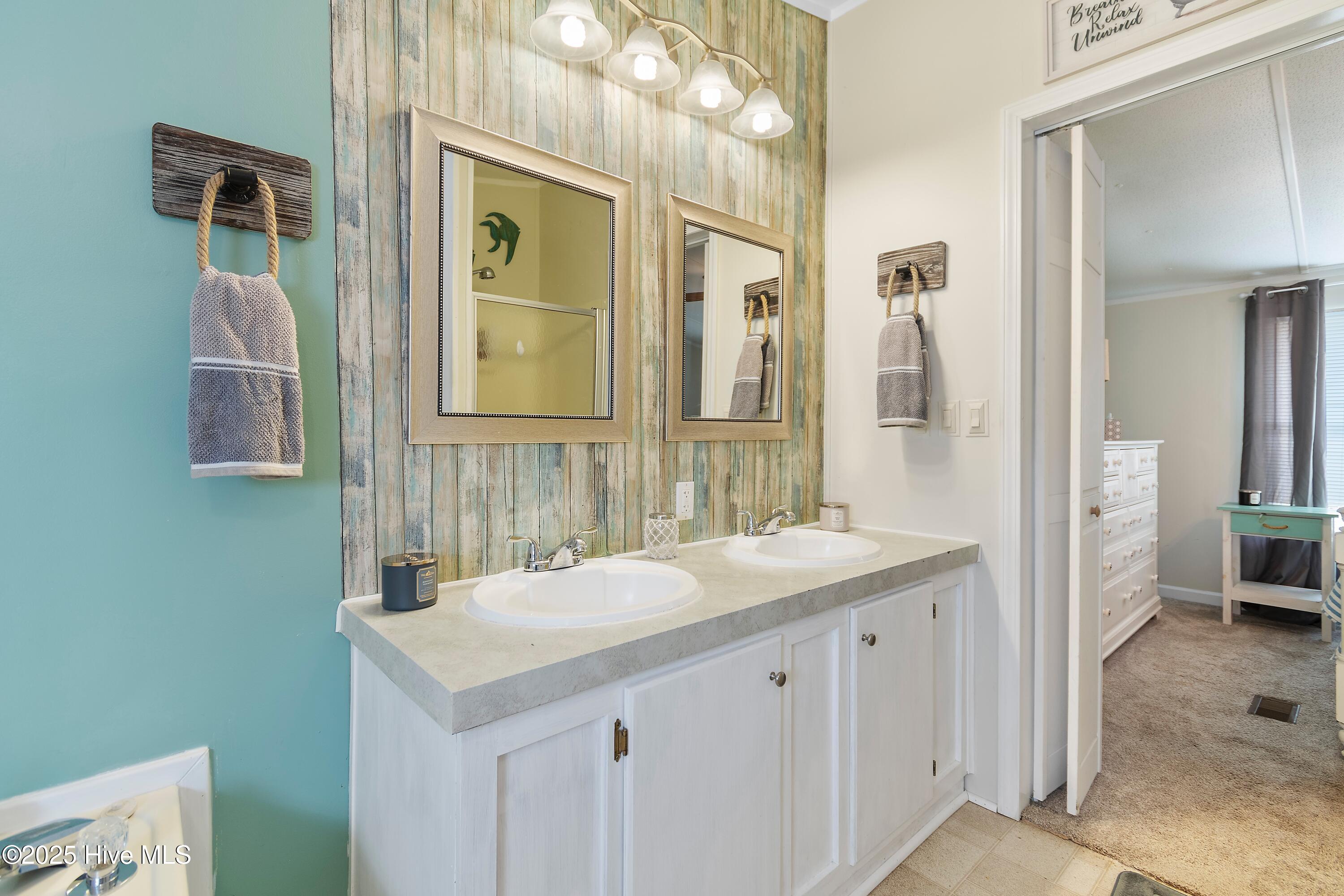 100539647 | Photo 18