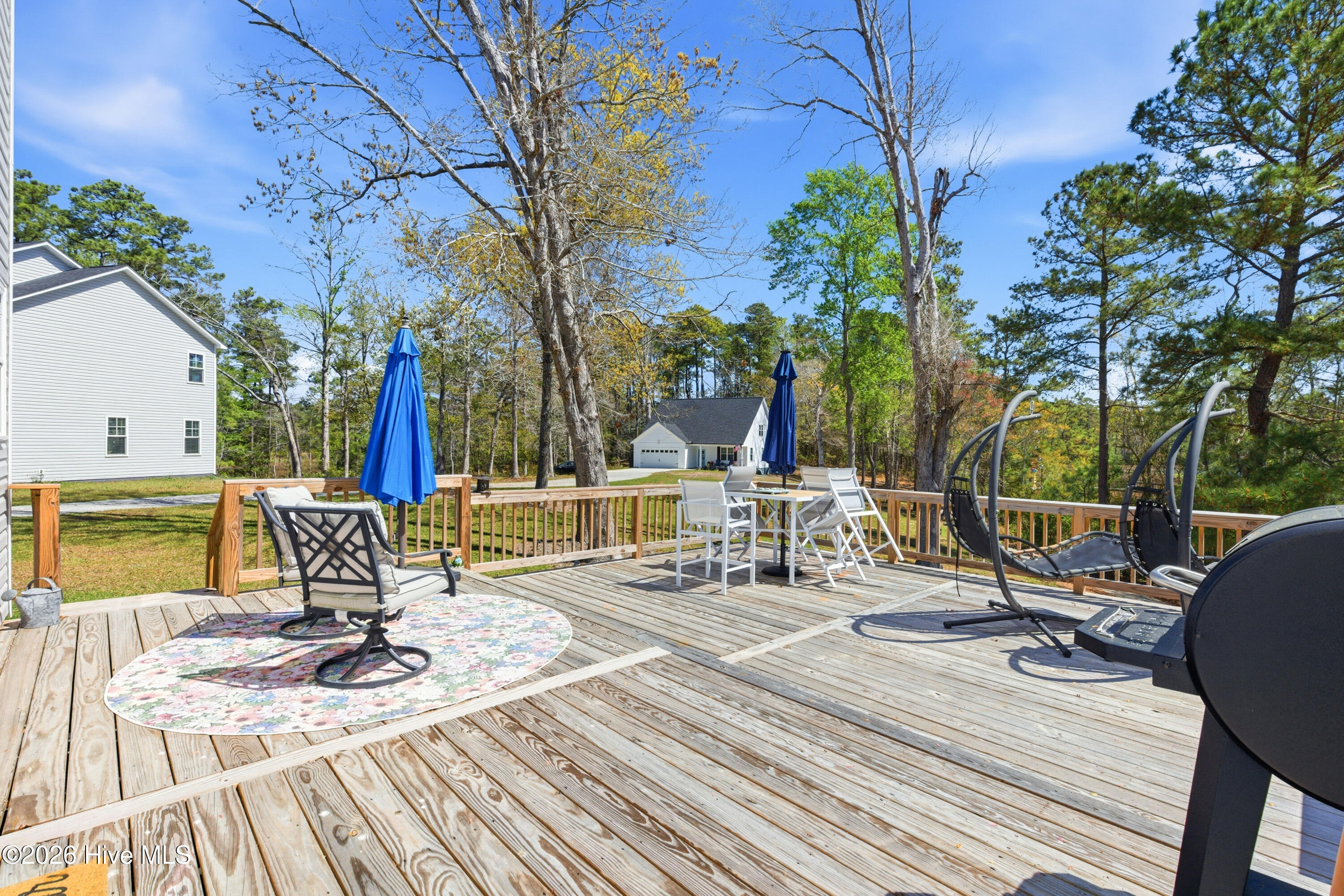 100563821 | Photo 37