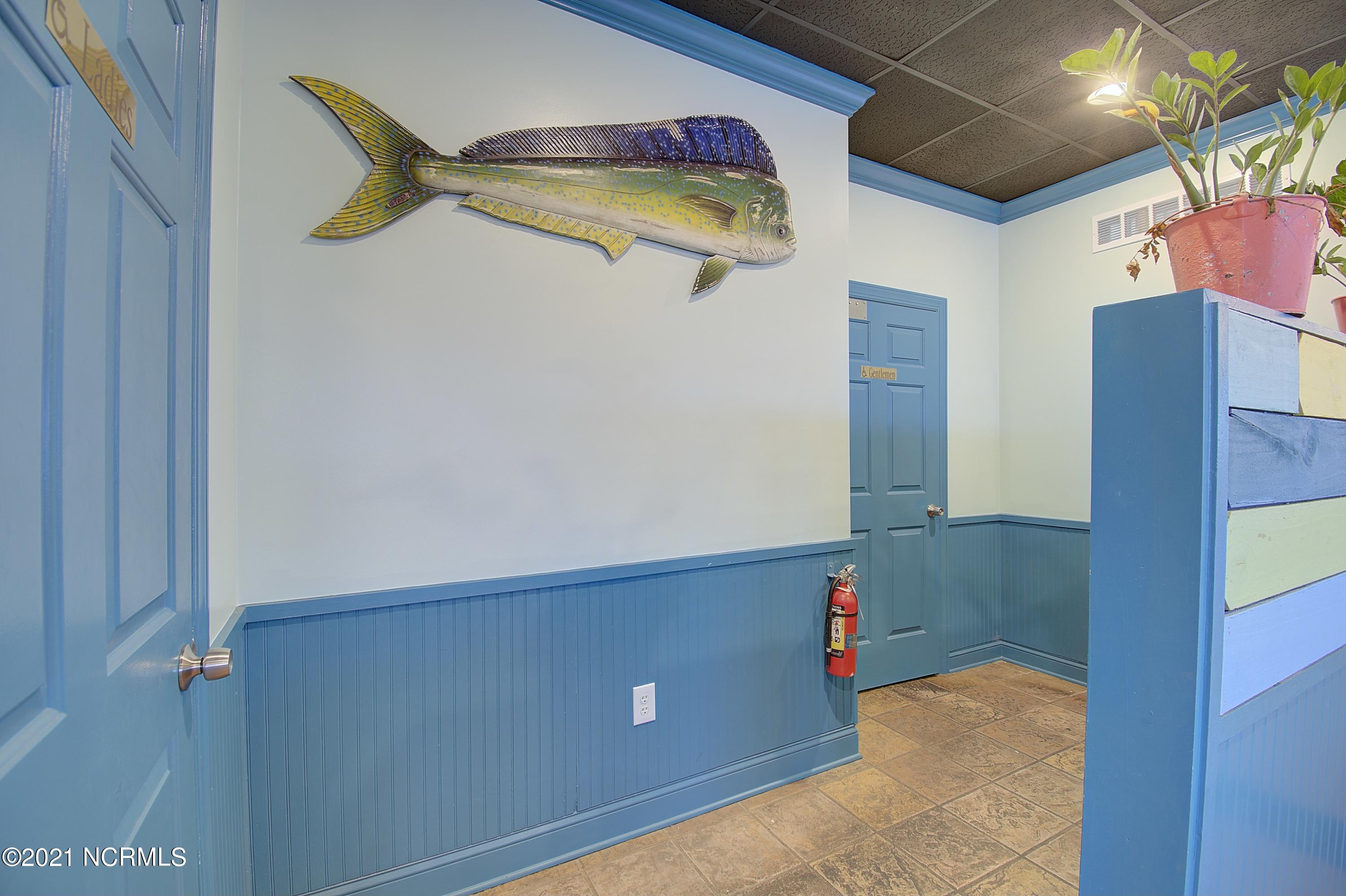 100502162 | Photo 50