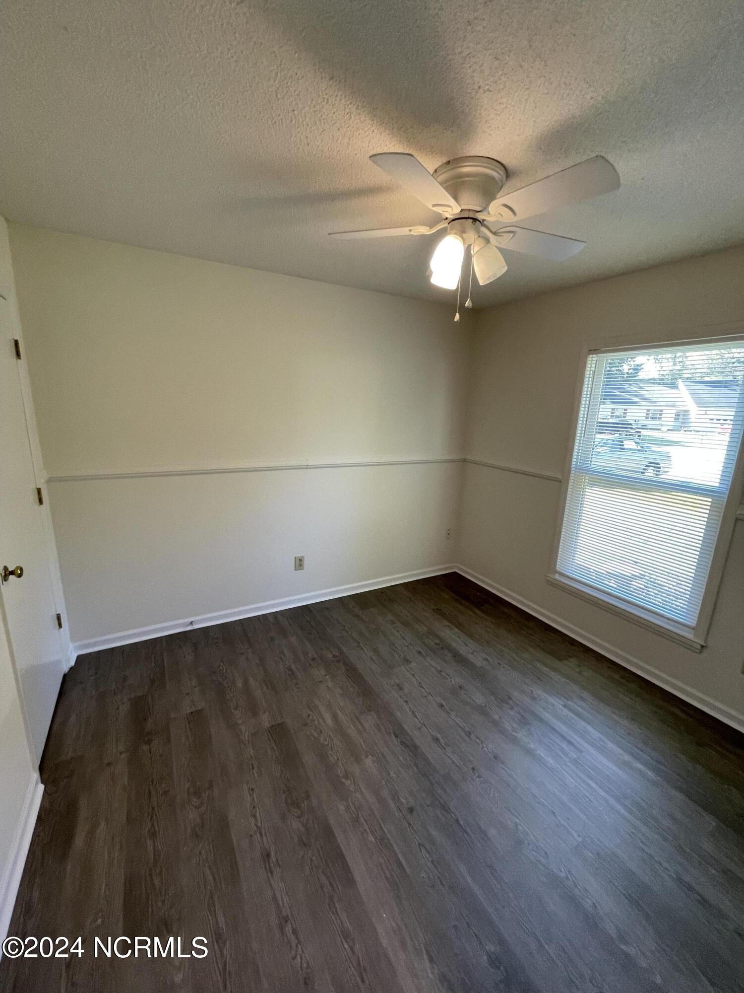 100544416 | Photo 22