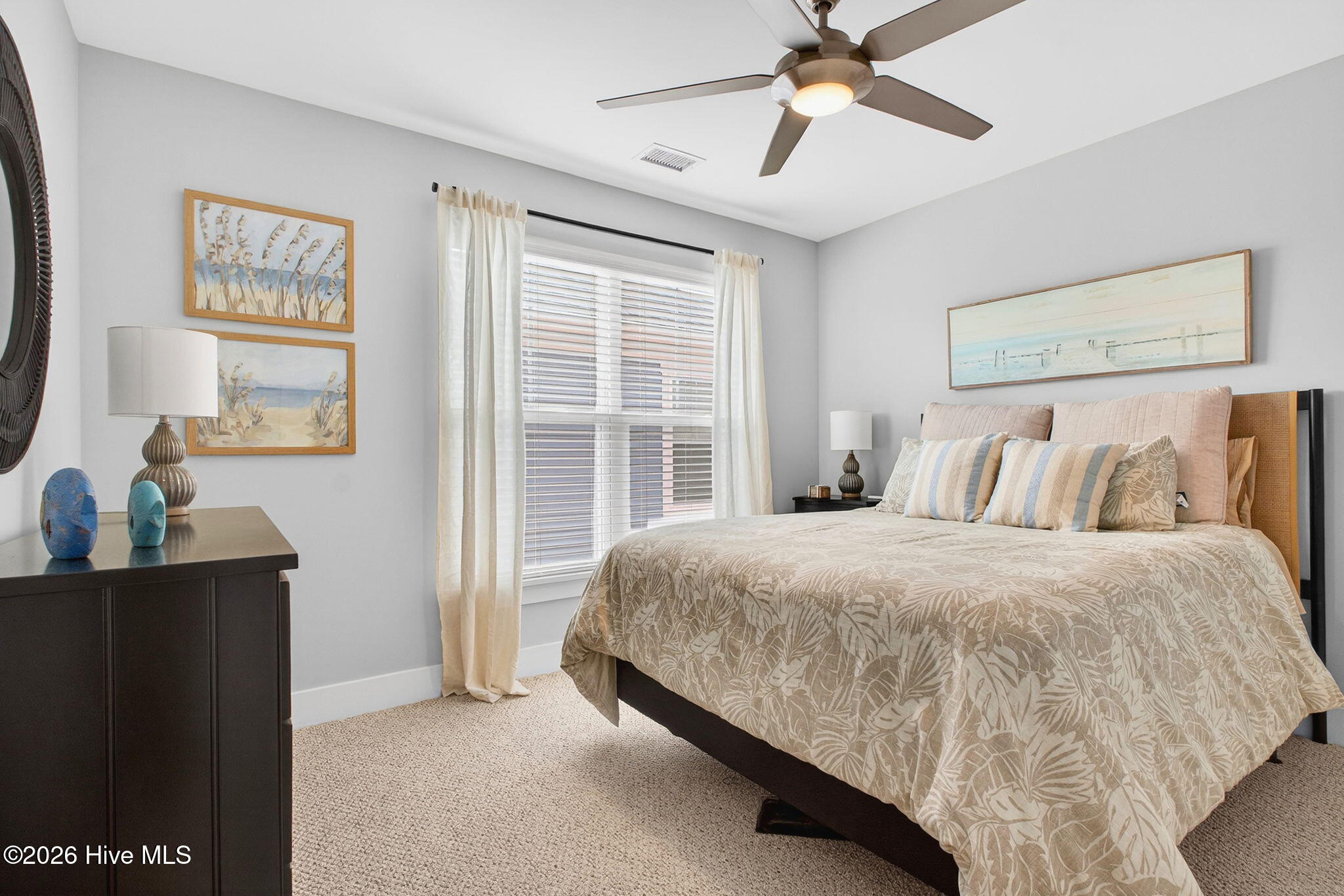 100559730 | Photo 45