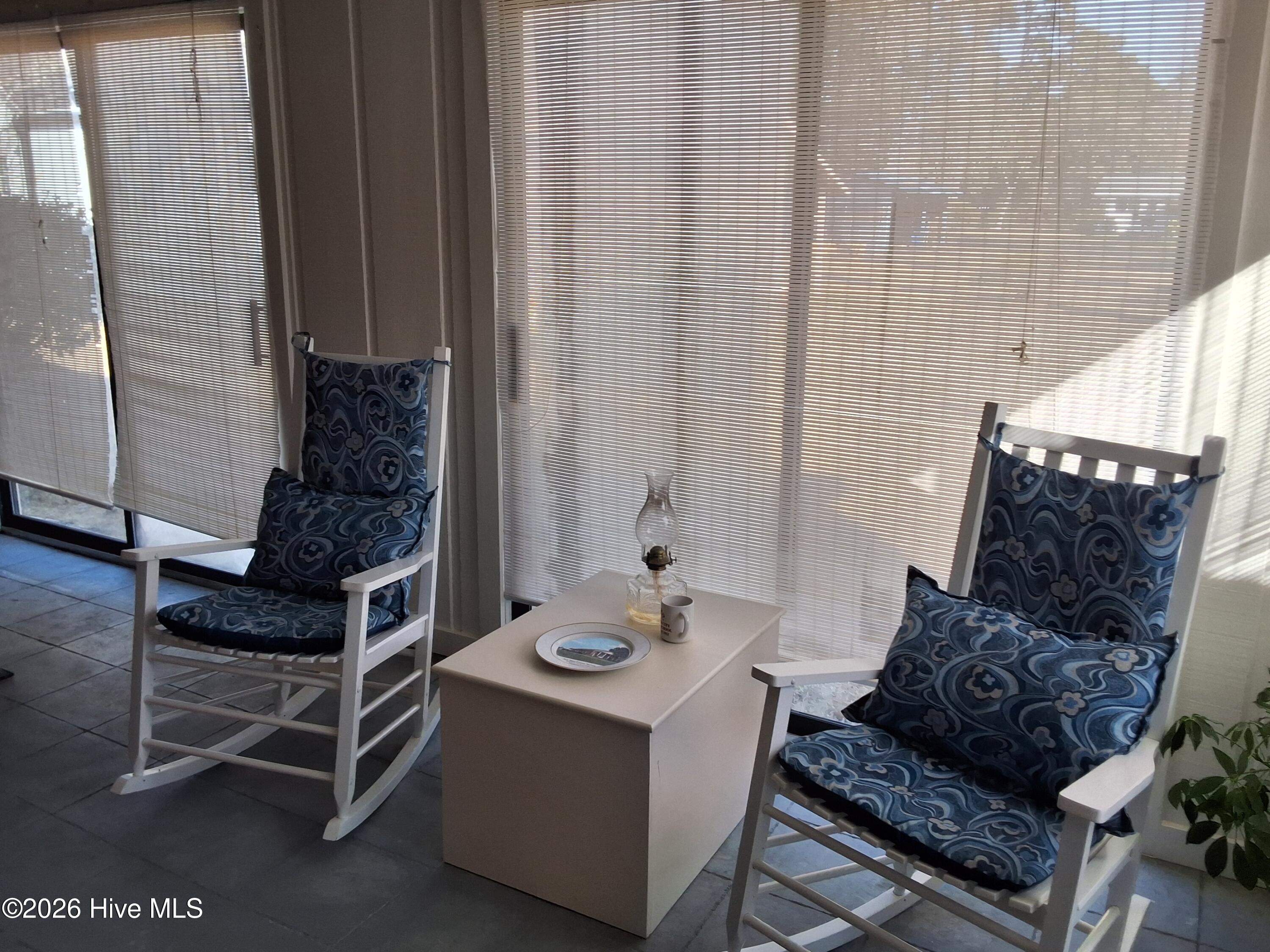 100554569 | Photo 76