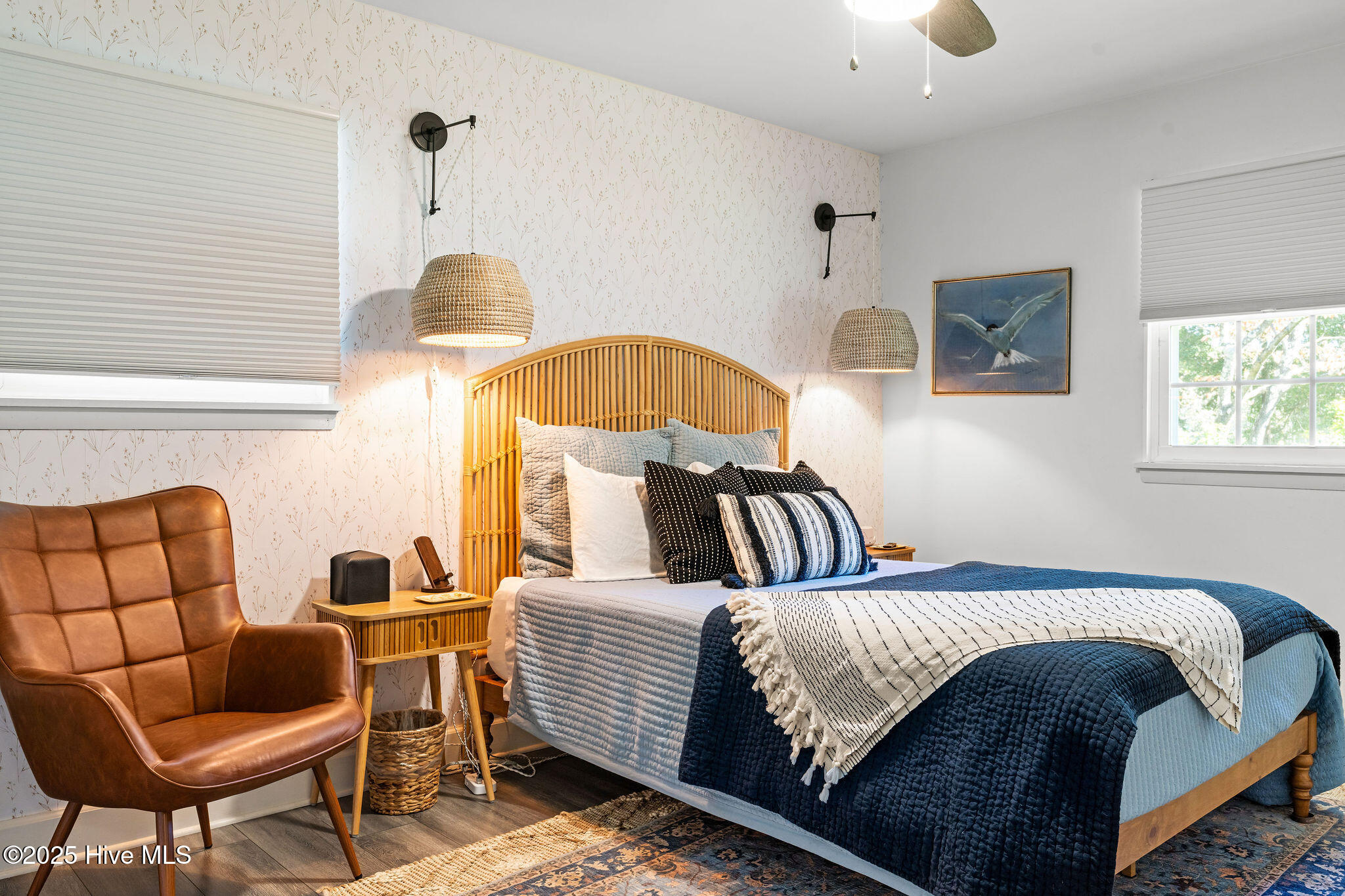 100538264 | Photo 33