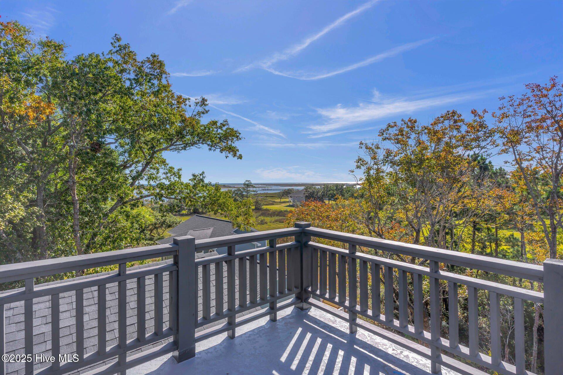 100539388 | Photo 33