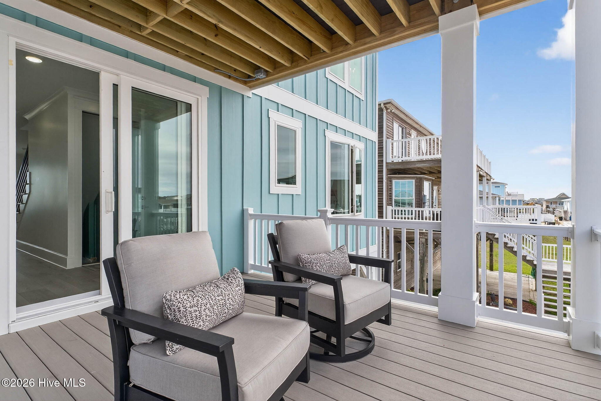 100543300 | Photo 12