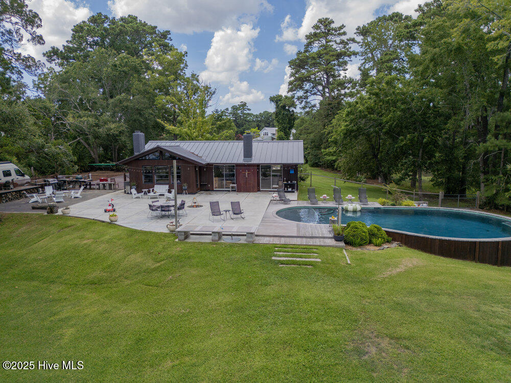 100562548 | Photo 51