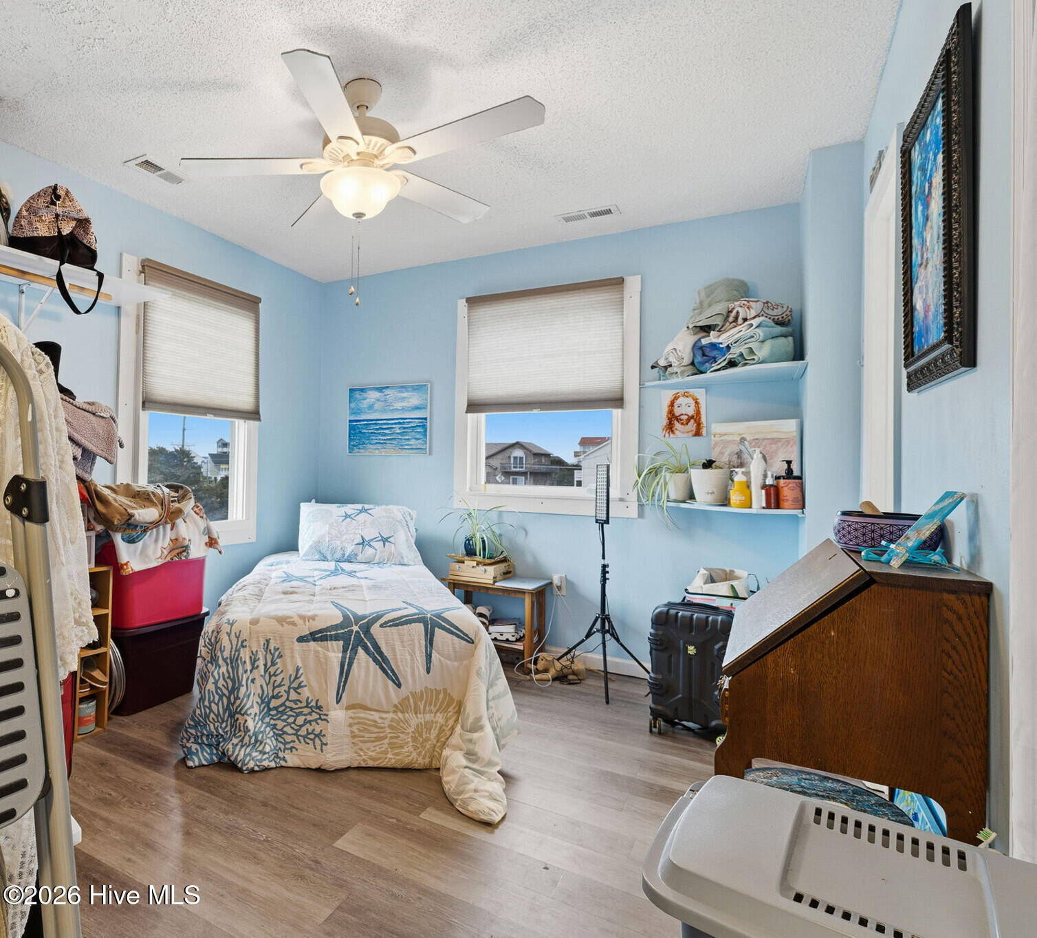 100551254 | Photo 18