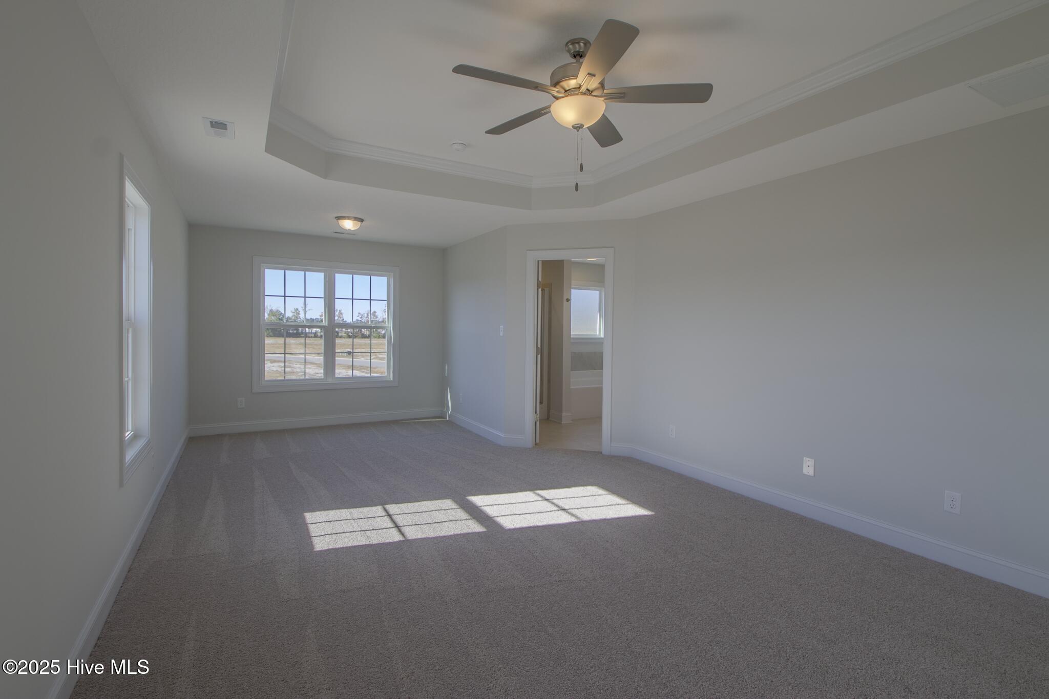 100504962 | Photo 18