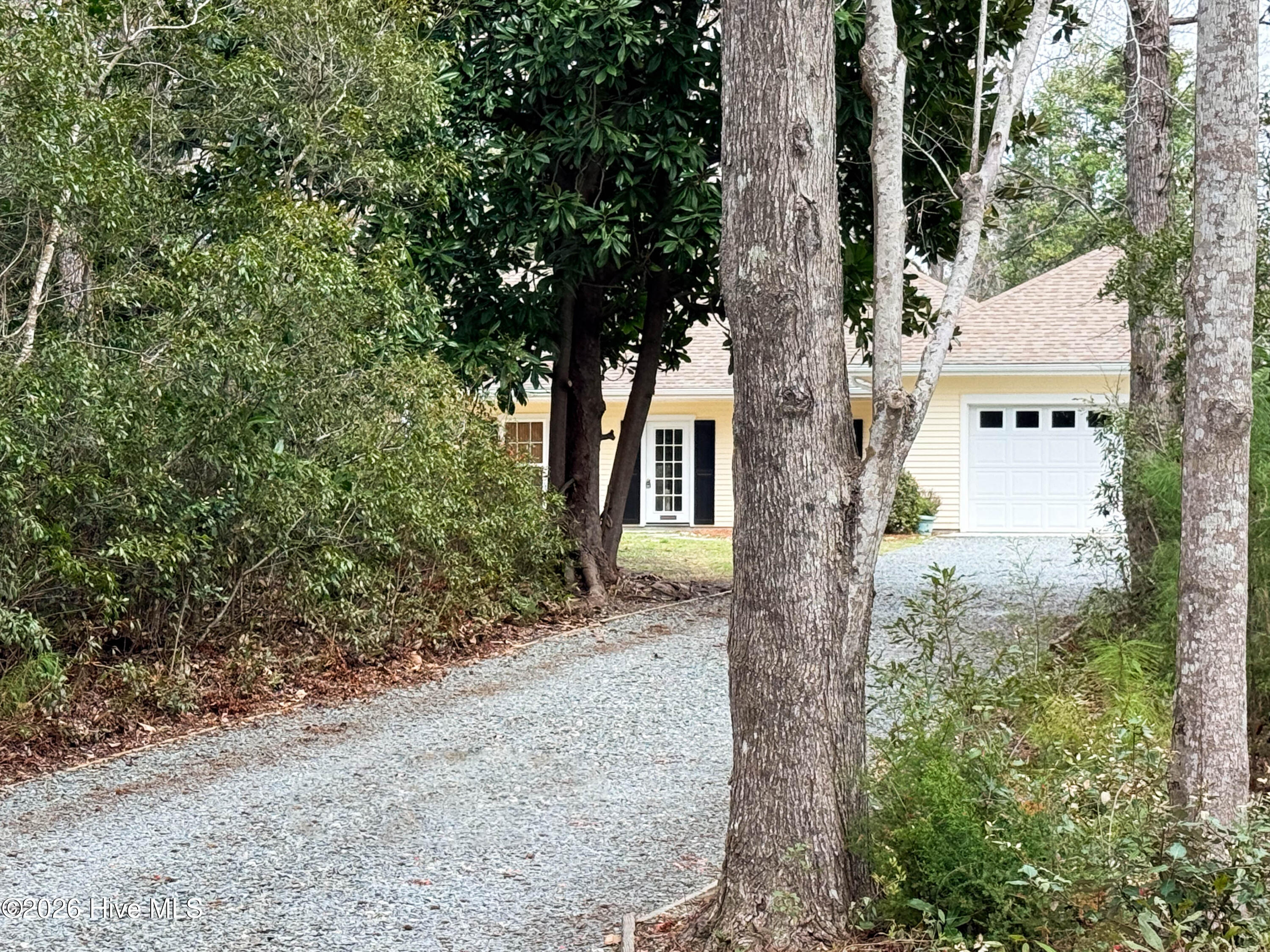 100562741 | Photo 56