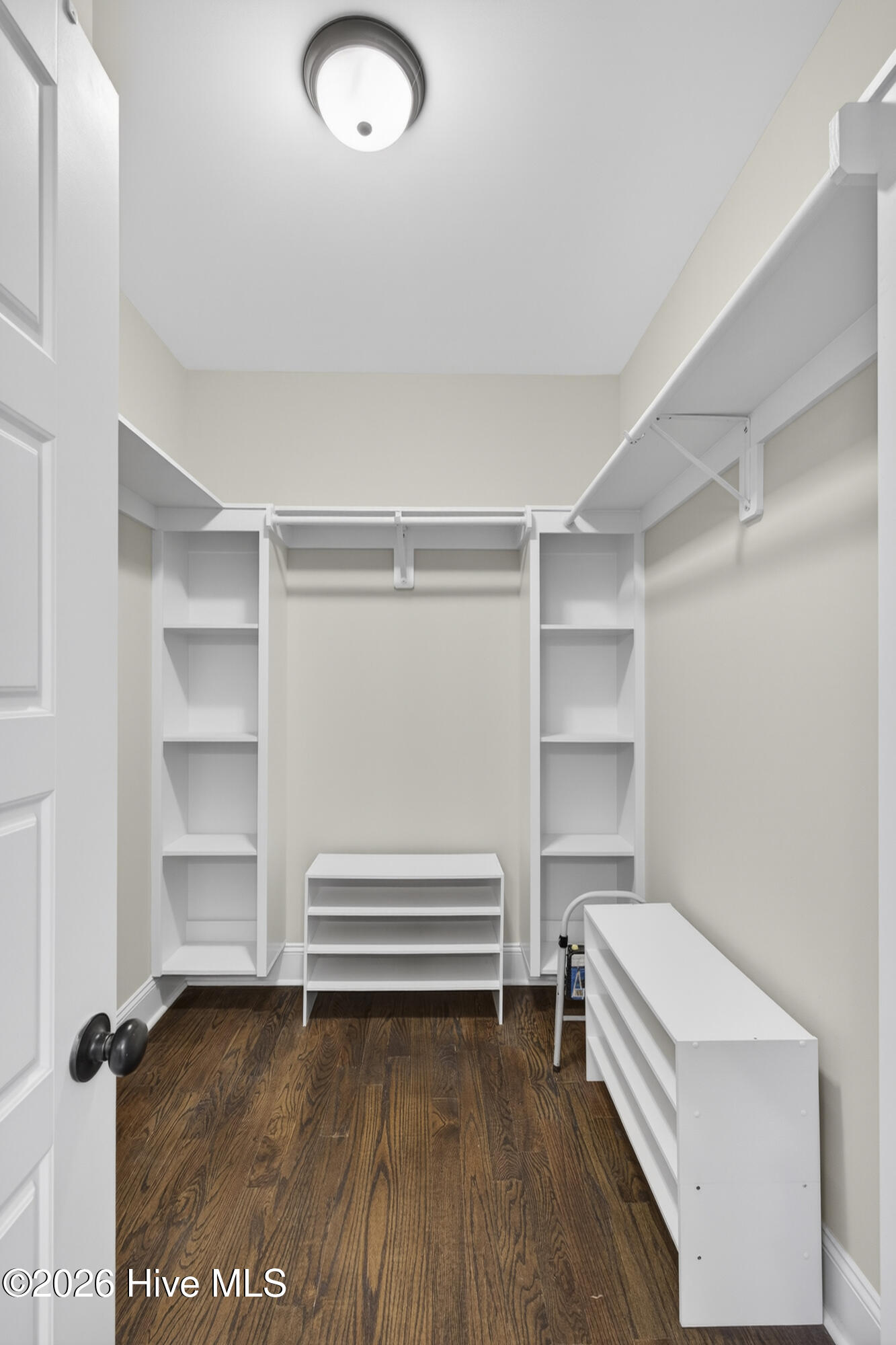 100555672 | Photo 25