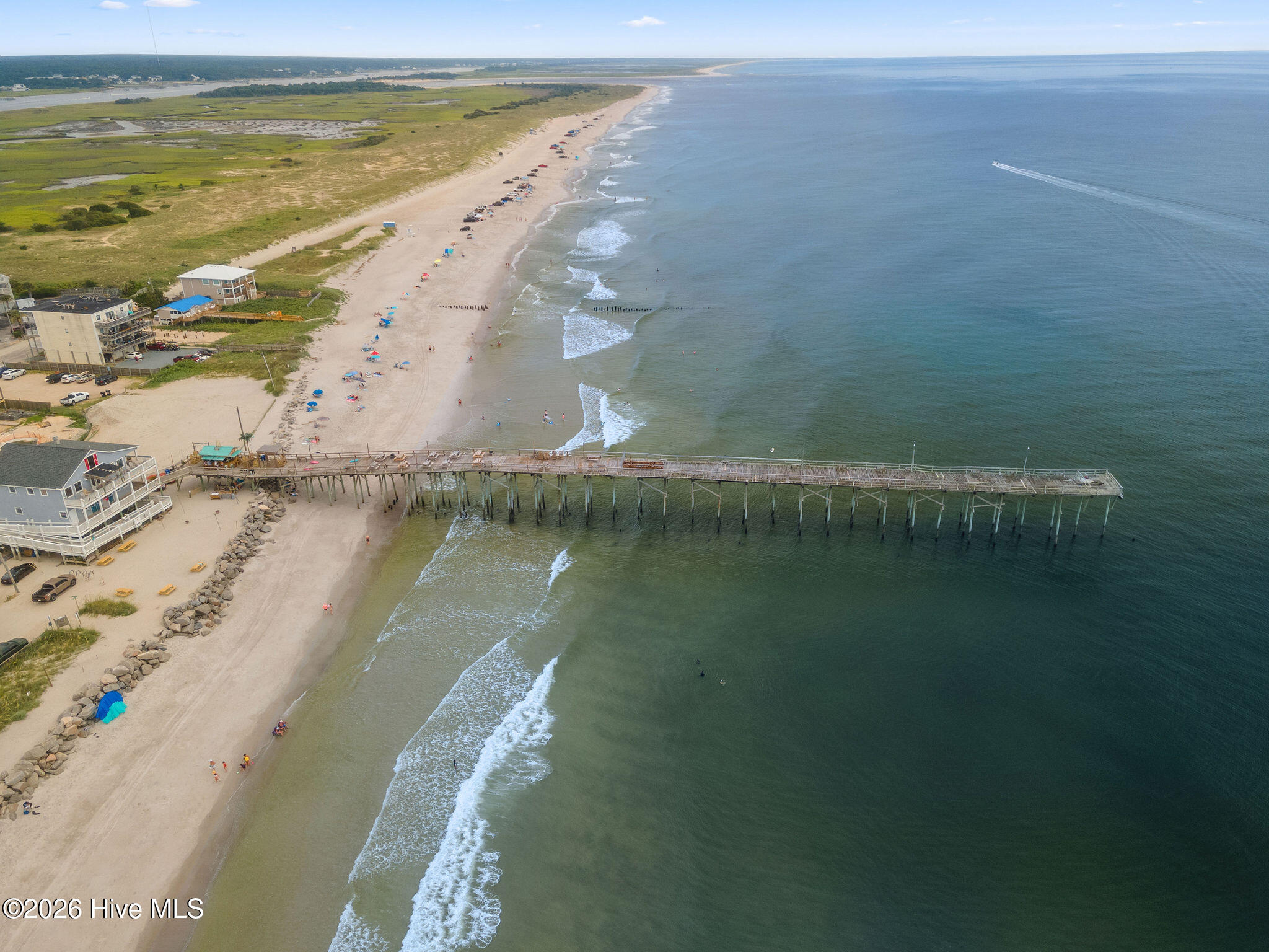 100562834 | Photo 61