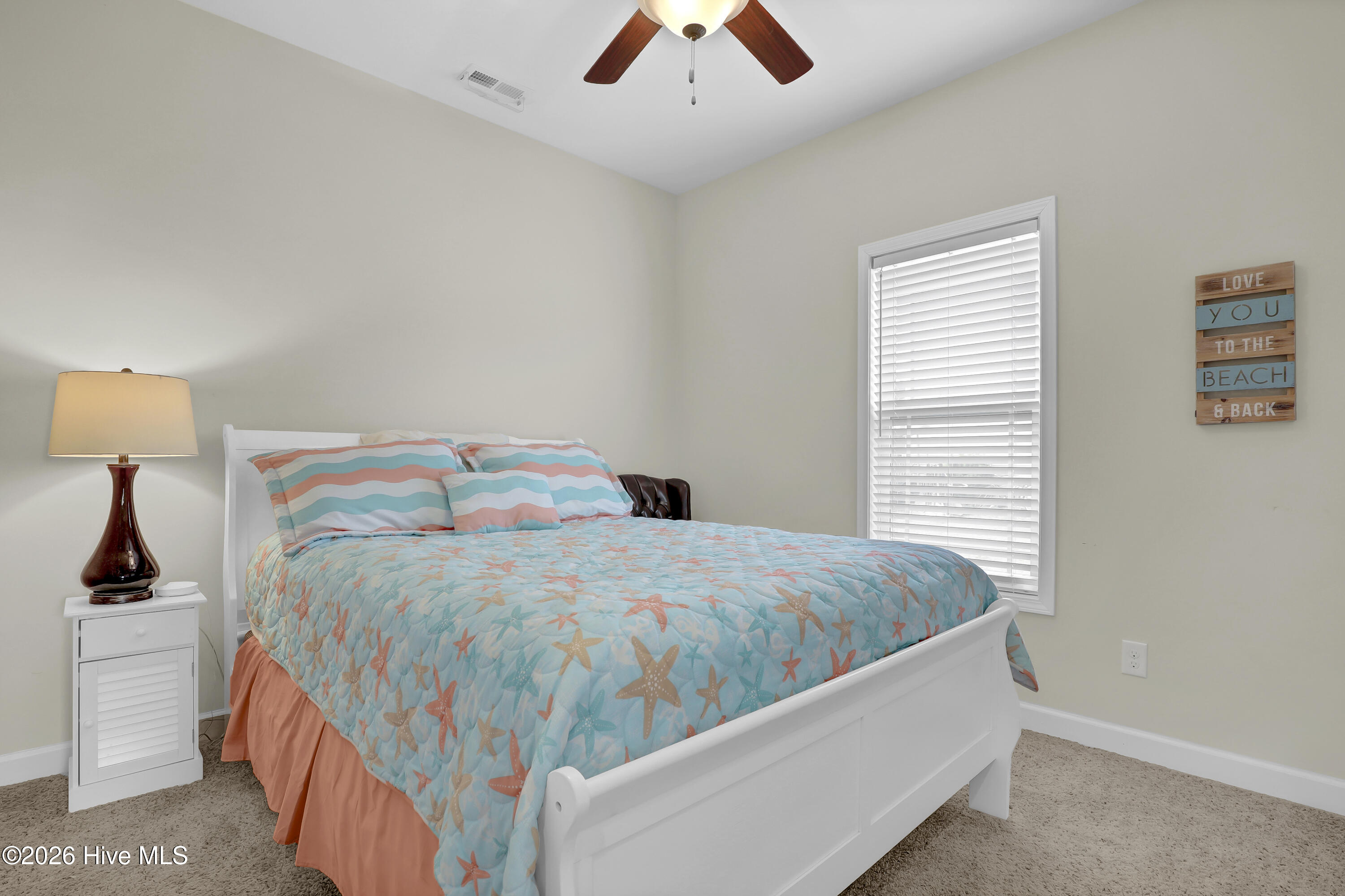 100548162 | Photo 21