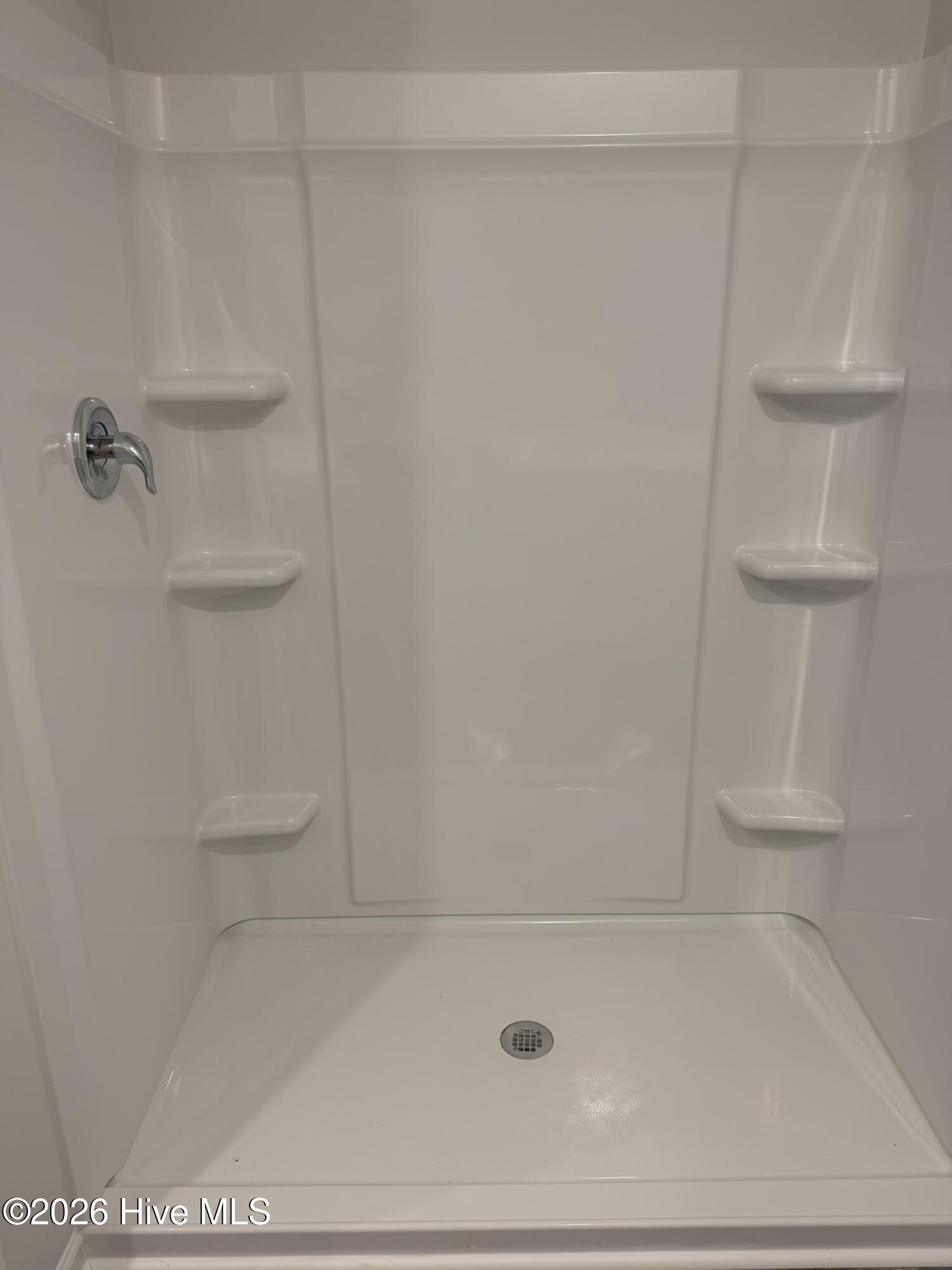 100557384 | Photo 11