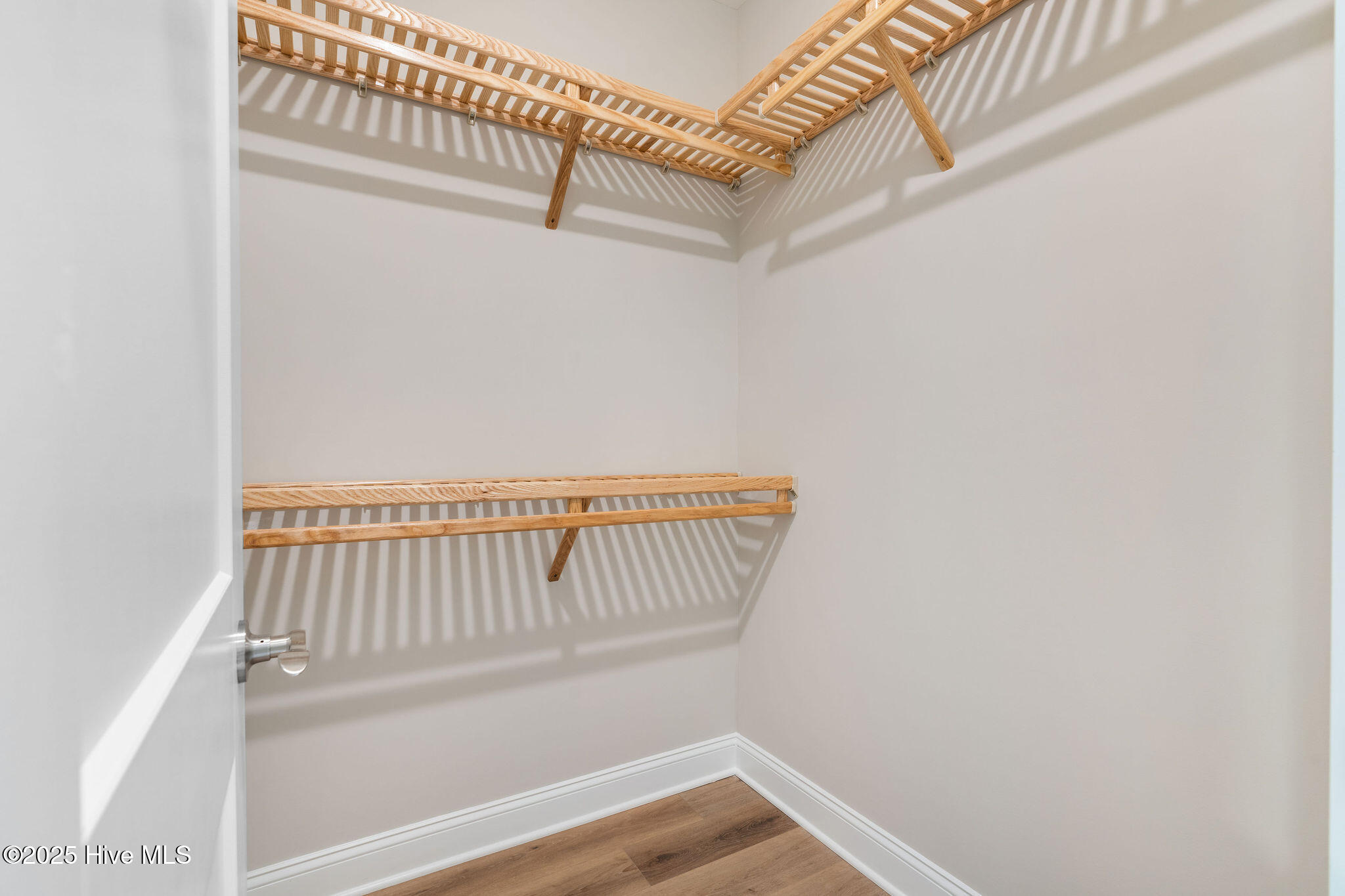 100524622 | Photo 32