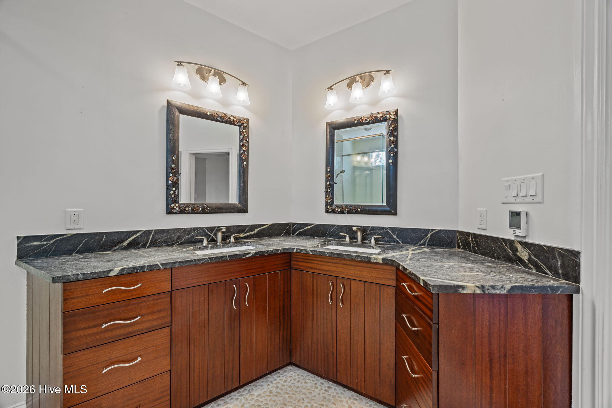 651 Quail Road,Merritt
