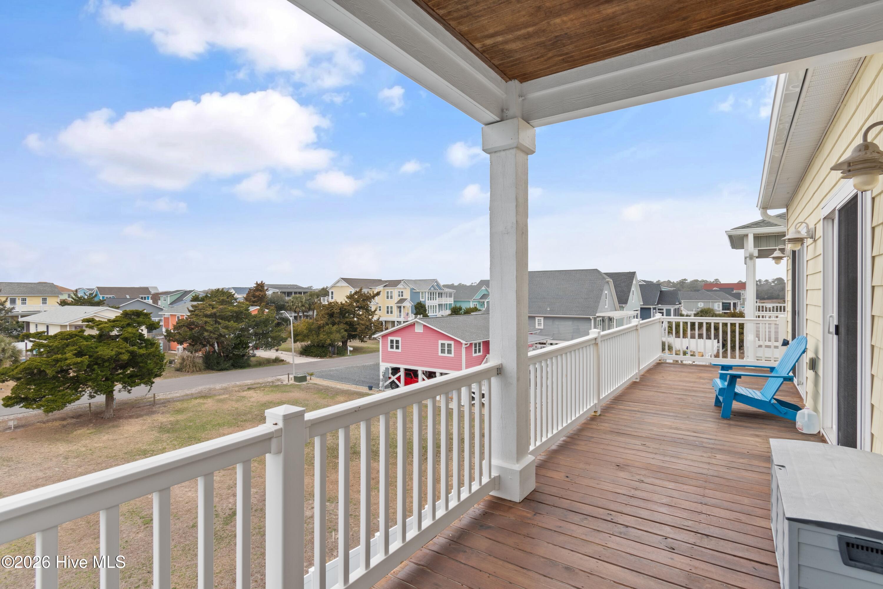 100555702 | Photo 70