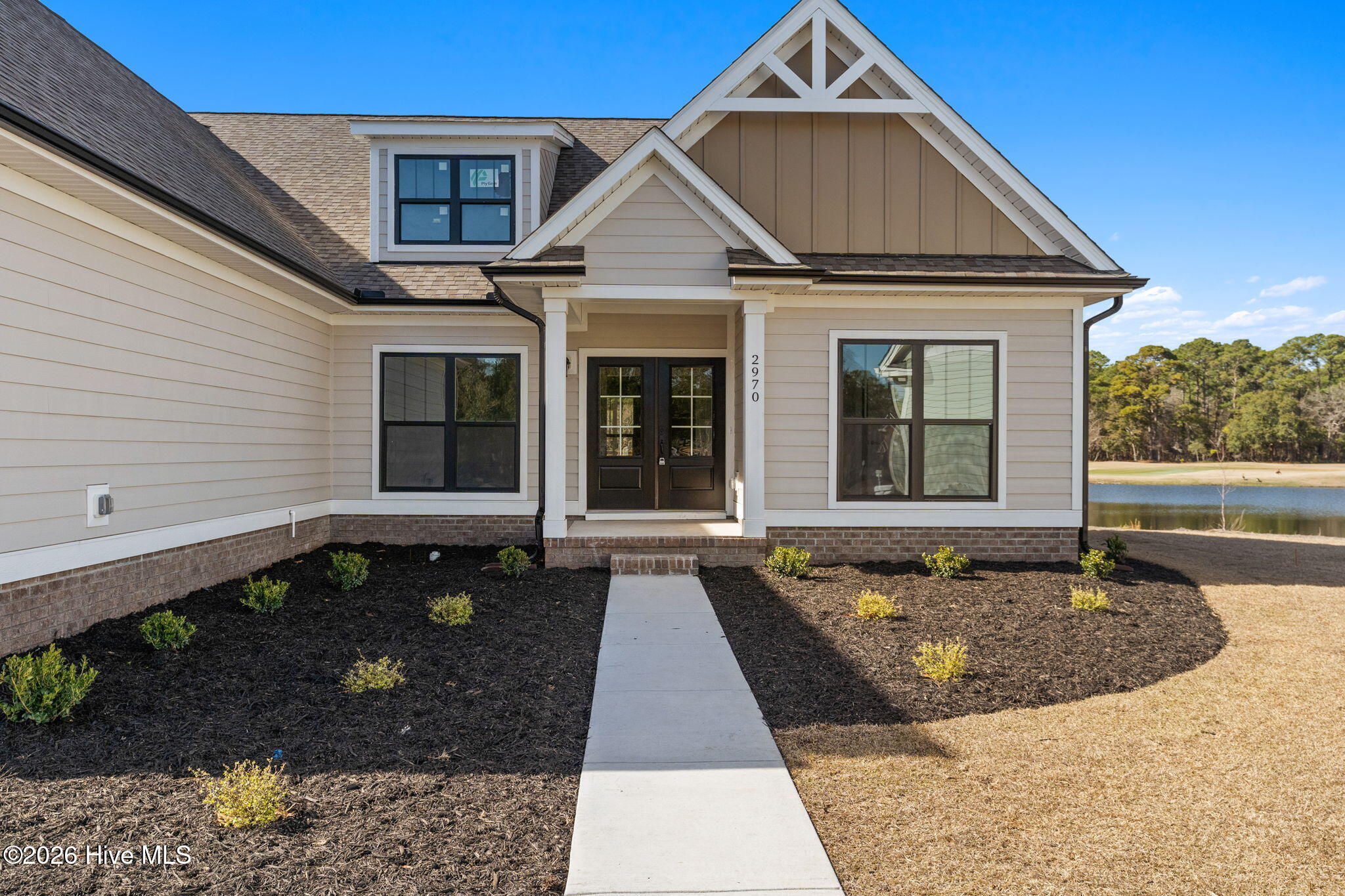 100537581 | Photo 74