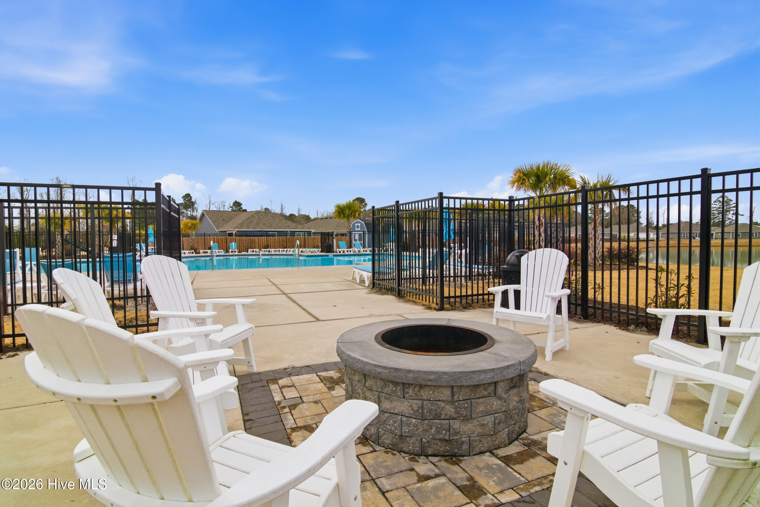 100555979 | Photo 71