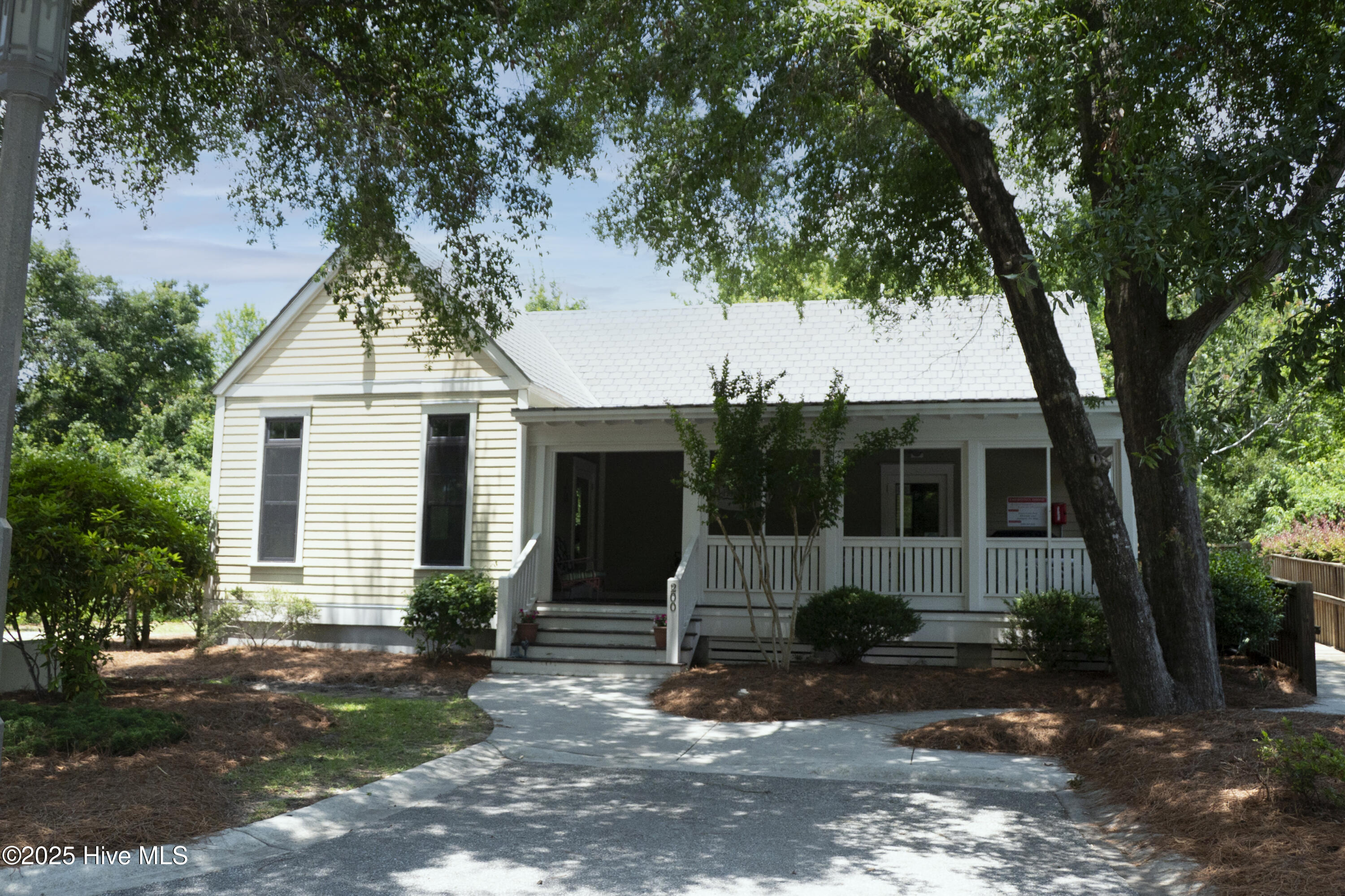 100511633 | Photo 35