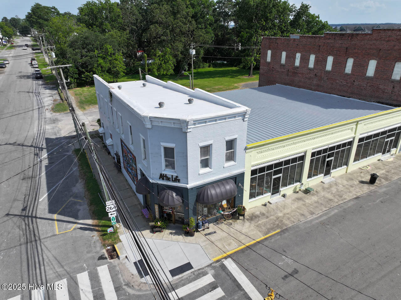 6 DJI_20250519184856_0173_D