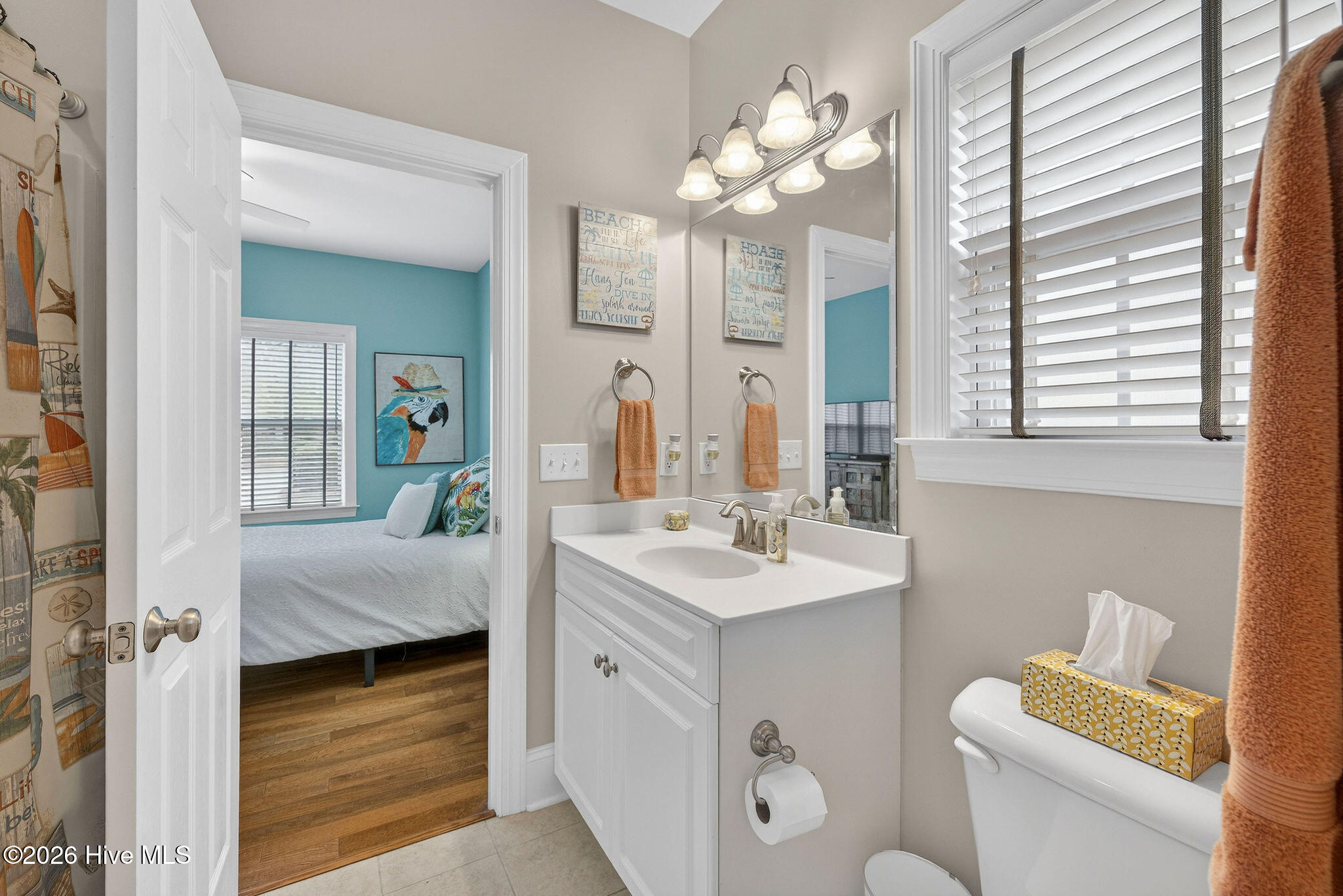 100557574 | Photo 34