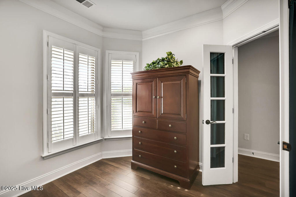 100546286 | Photo 28