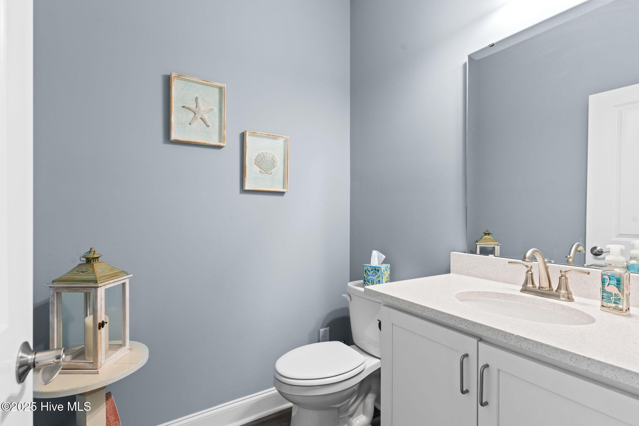 100530227 | Photo 45