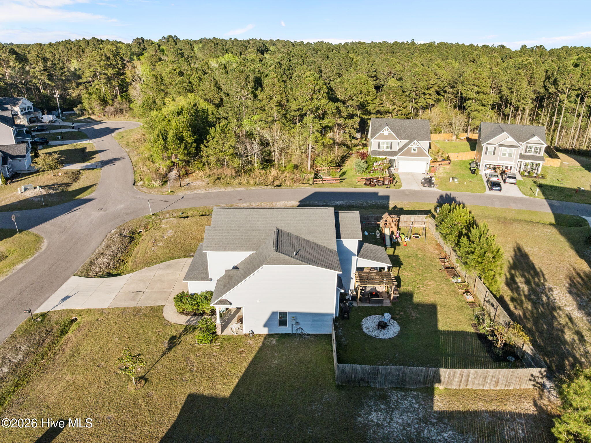 100564258 | Photo 49